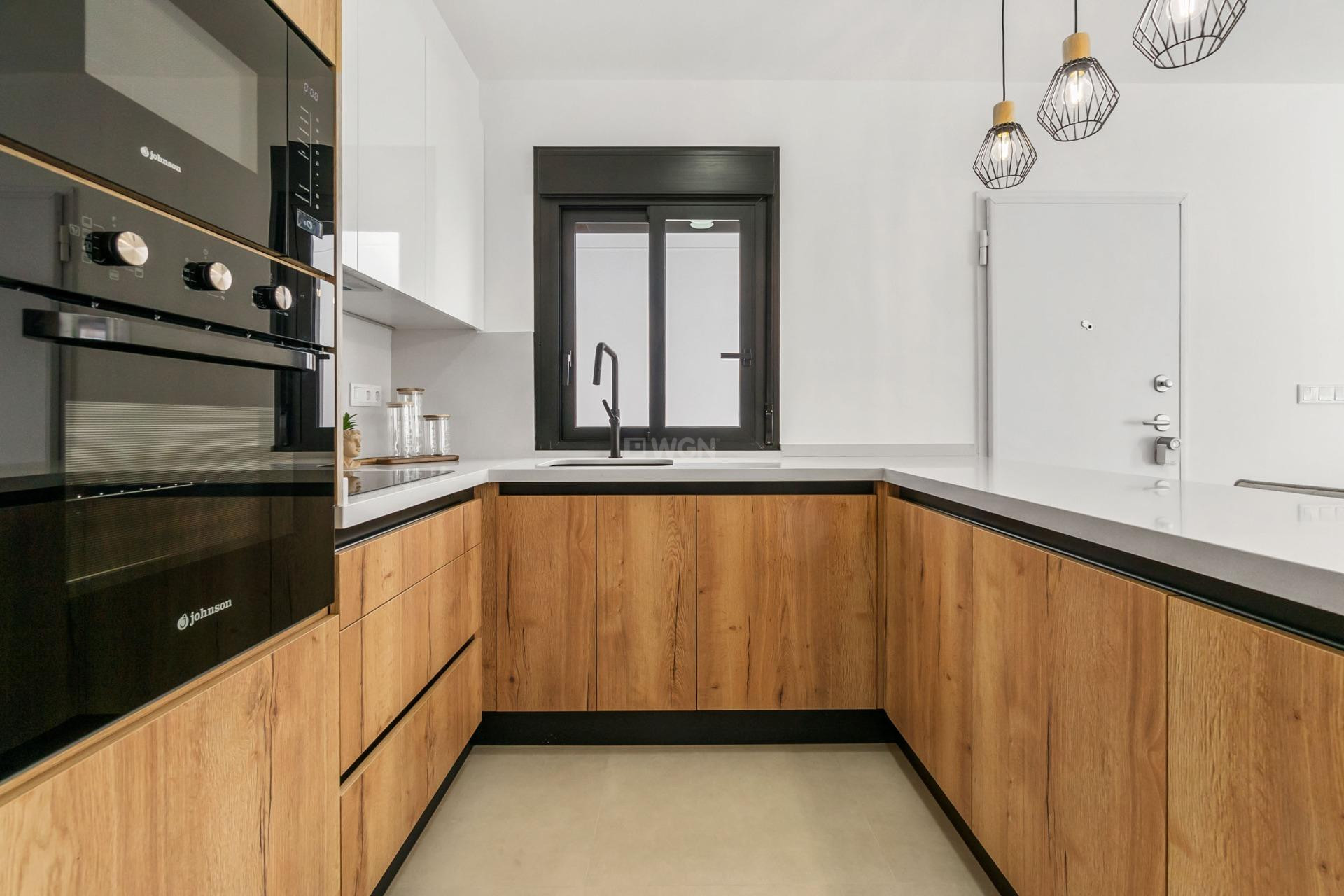 Nowy budynek - Villa - San Pedro del Pinatar - Polideportivo