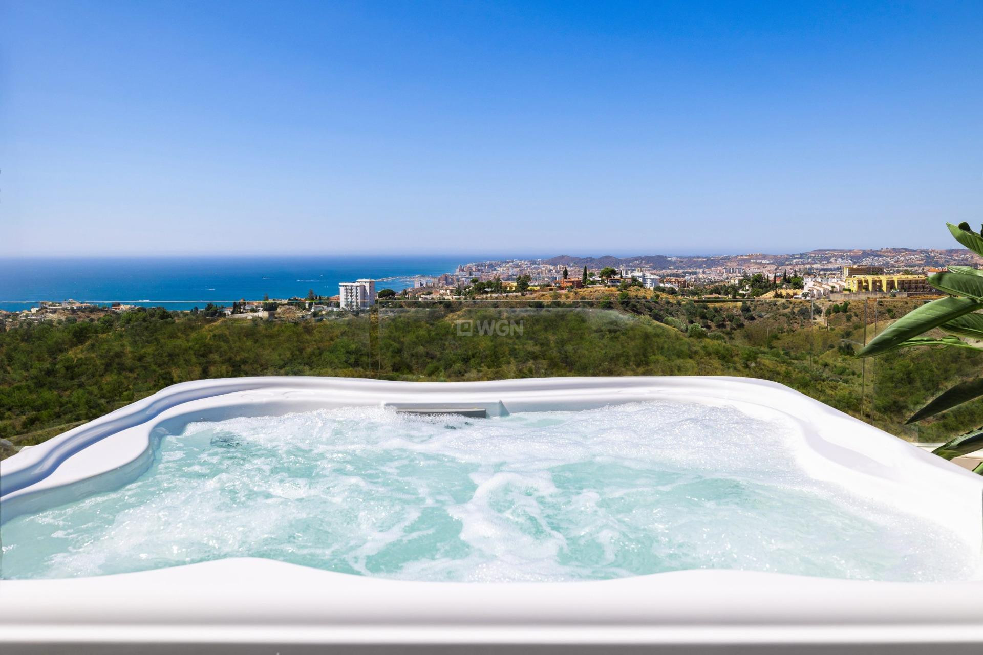 Obra nueva - Apartamento / piso - Fuengirola - Higueron