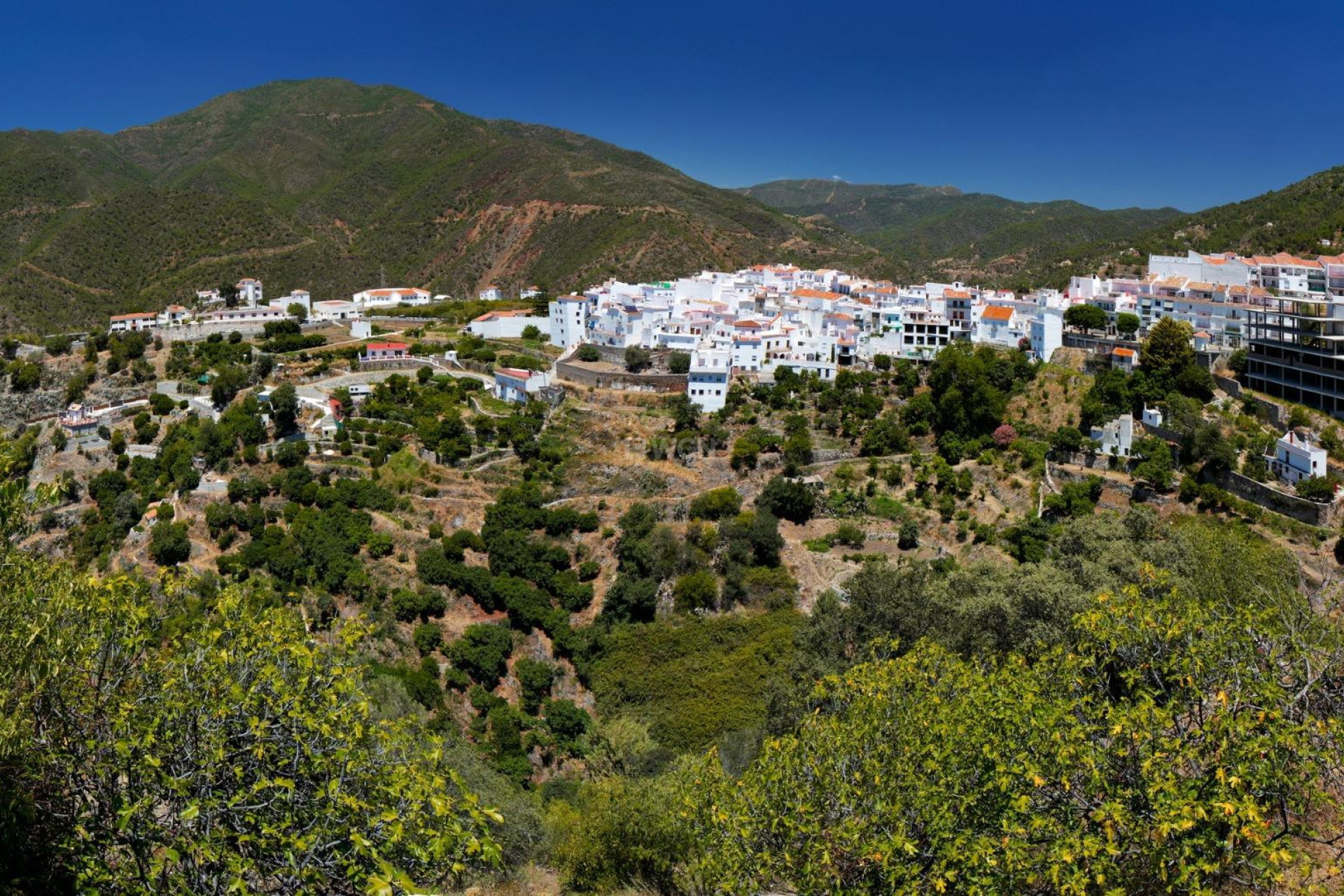 Obra nueva - Apartamento / piso - Istán - Cerros De Los Lagos