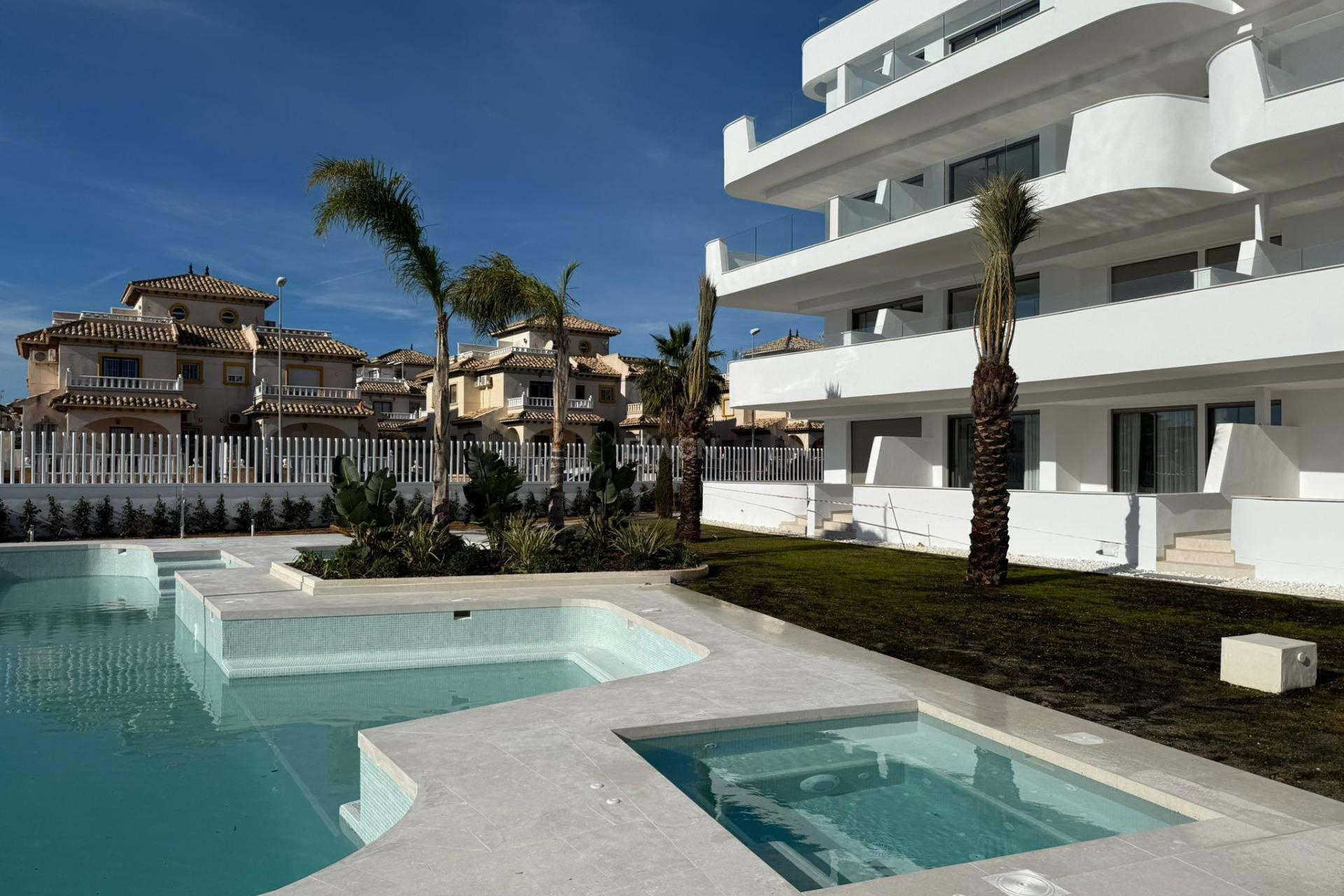 Obra nueva - Apartamento / piso - Orihuela Costa - Lomas de Cabo Roig