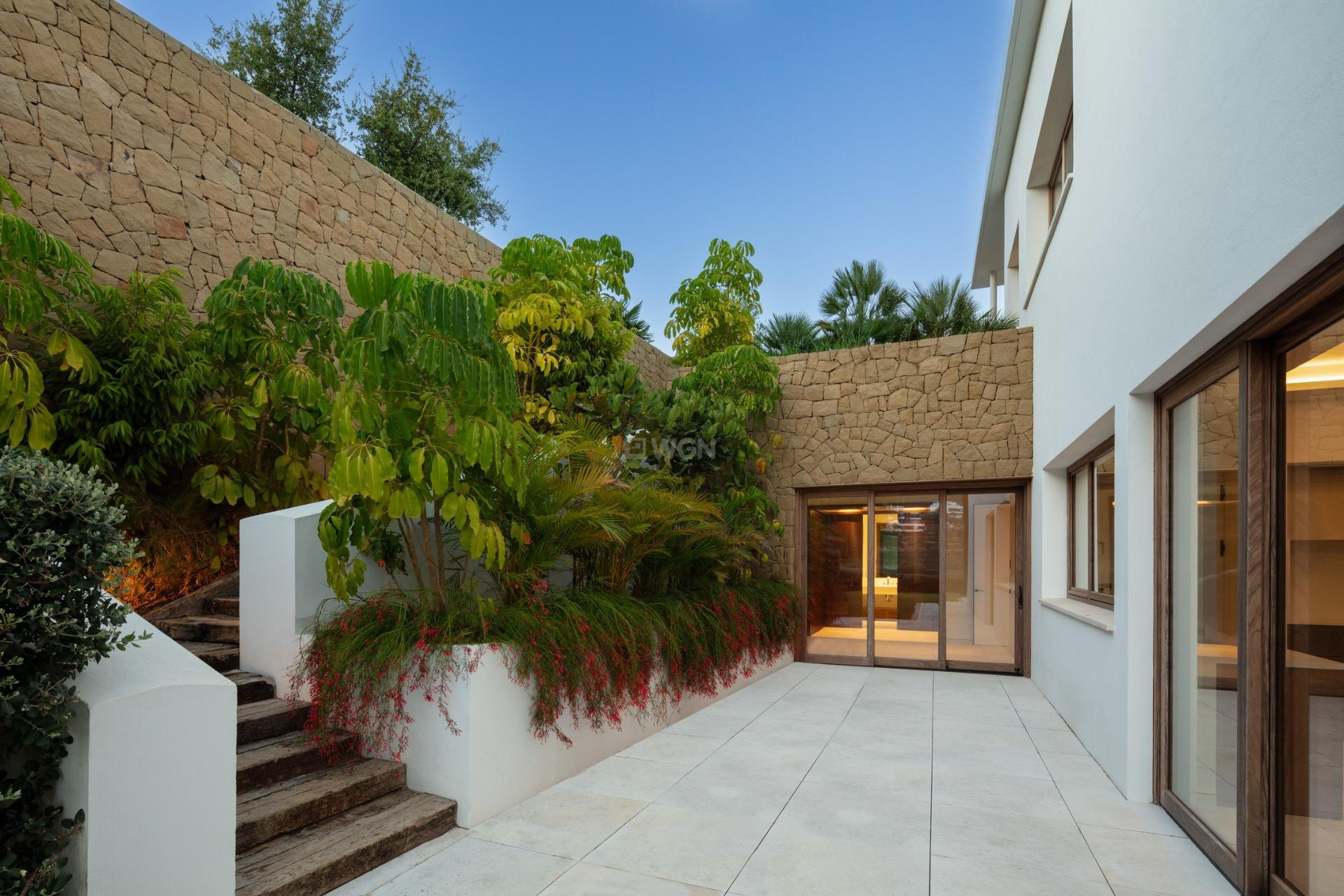 Obra nueva - Villa - Casares - Pedregales