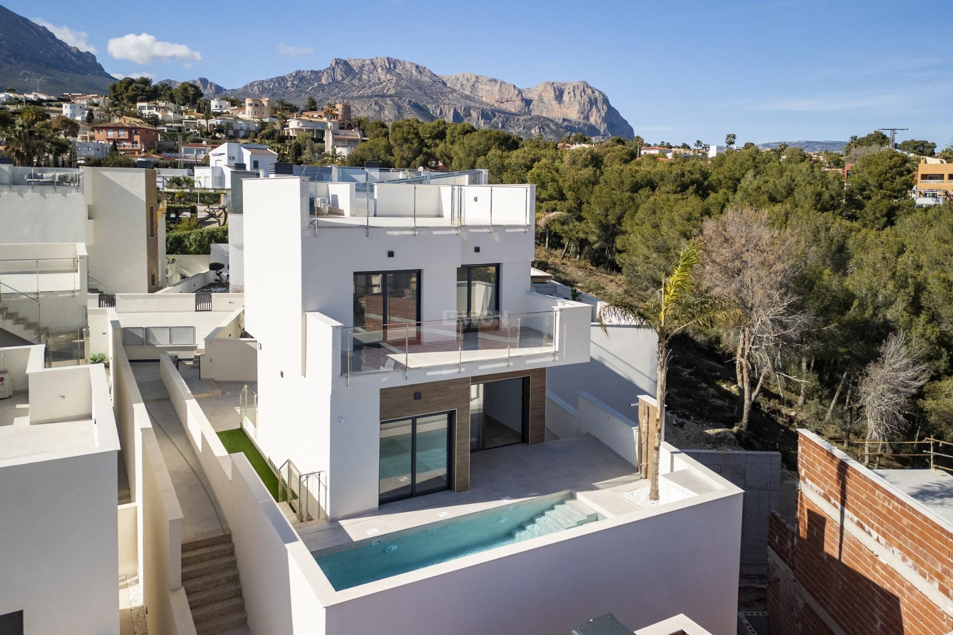 Obra nueva - Villa - La Nucía - Urb. Don Mar