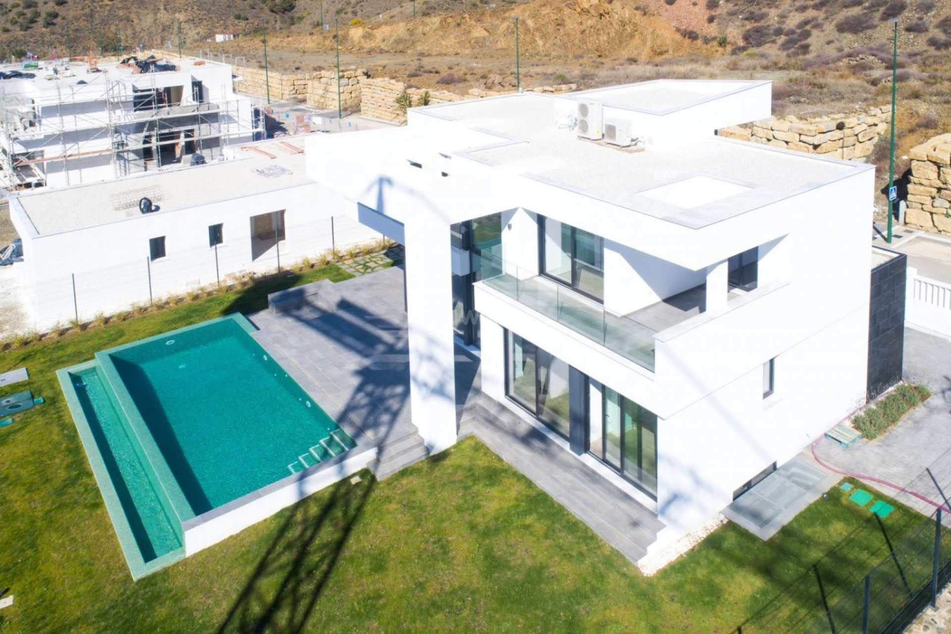 Obra nueva - Villa - Málaga - Limonar