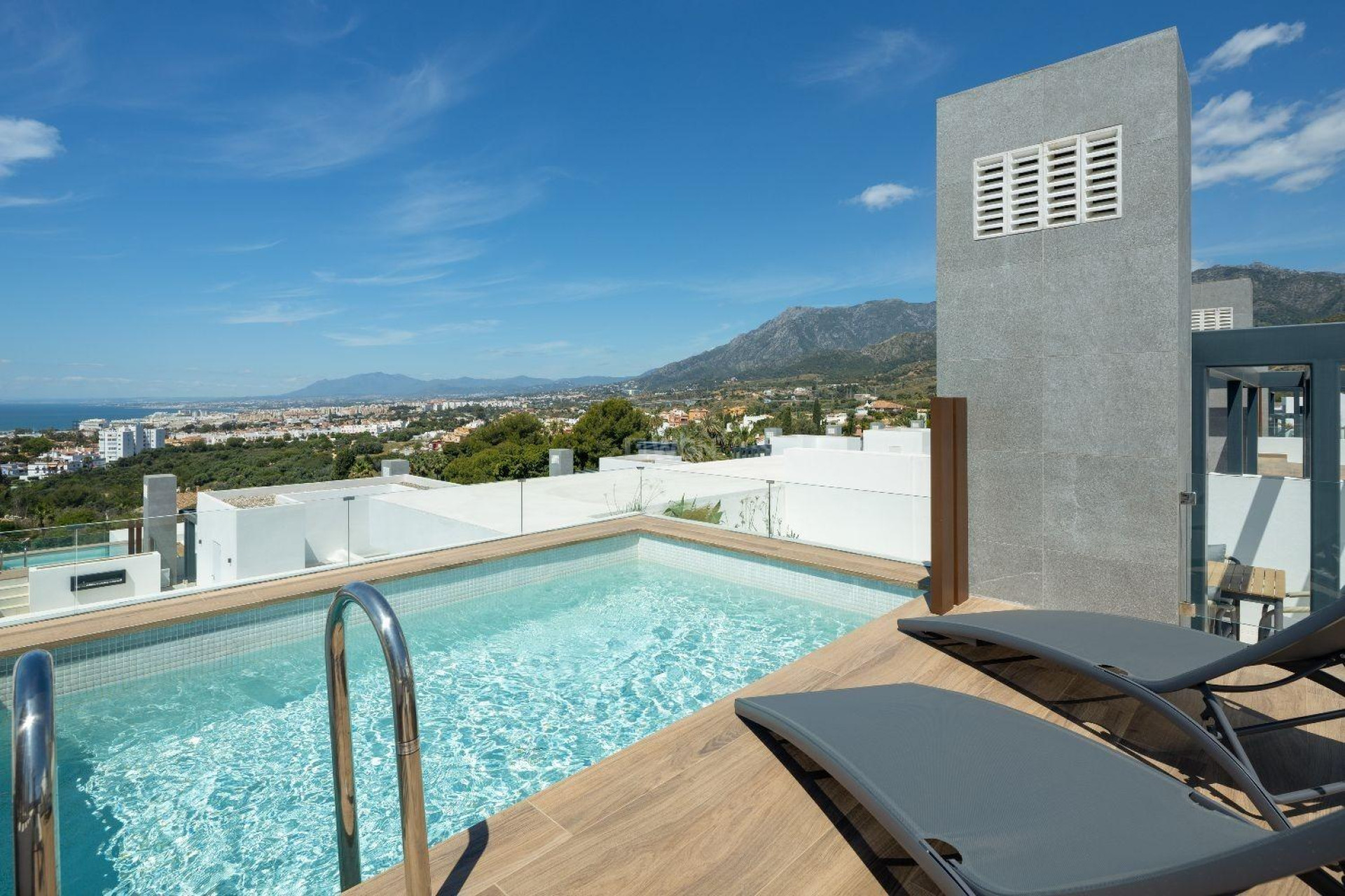 Obra nueva - Villa - Marbella - Rio Real Golf