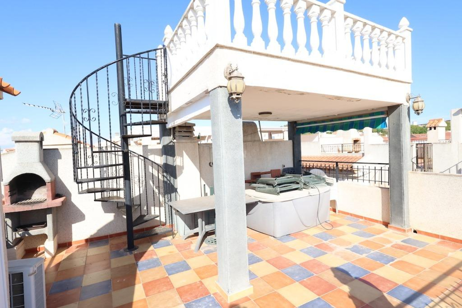 Odsprzedaż - Bungalow - Guardamar del Segura - Costa Blanca