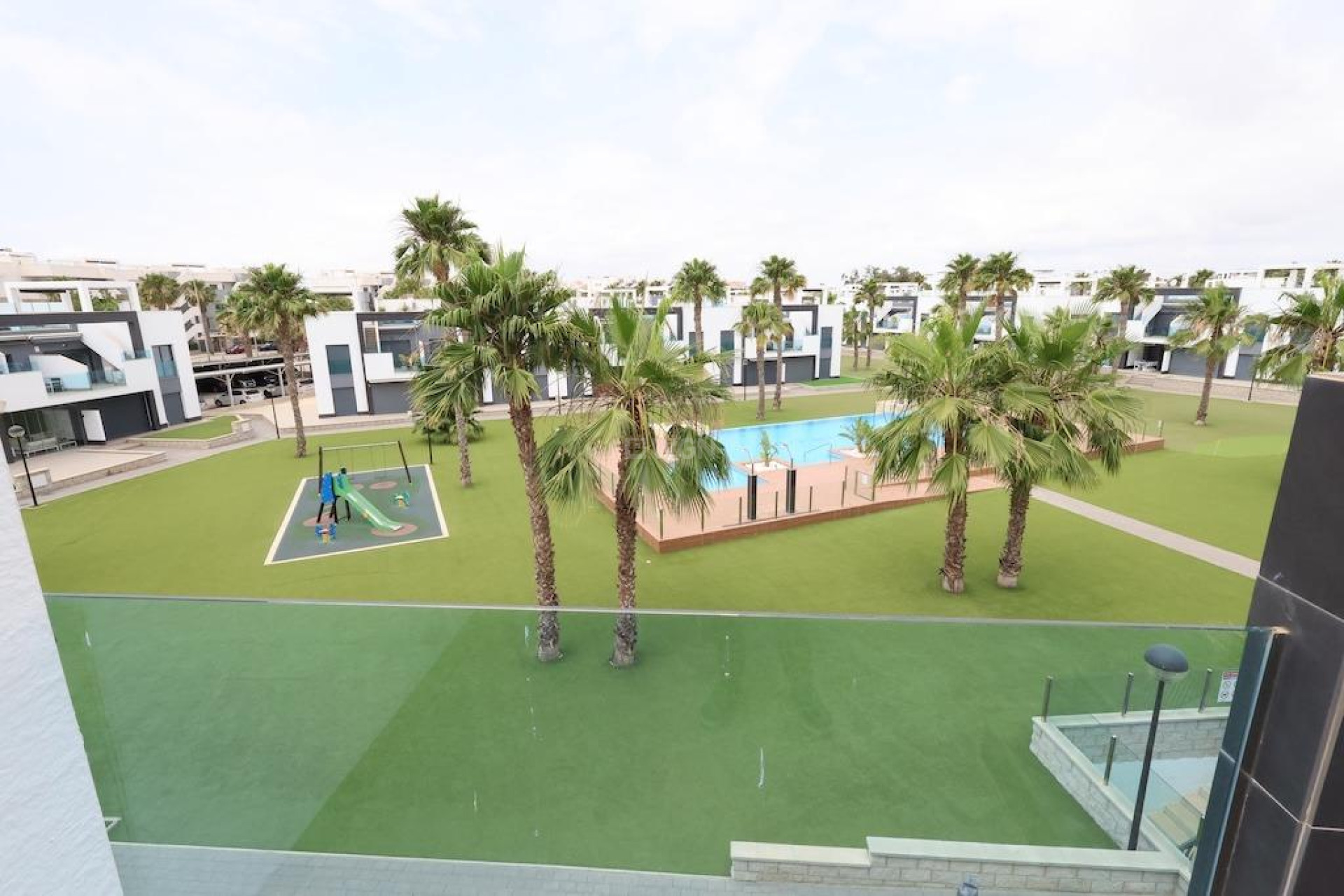 Odsprzedaż - Bungalow - Guardamar del Segura - Costa Blanca