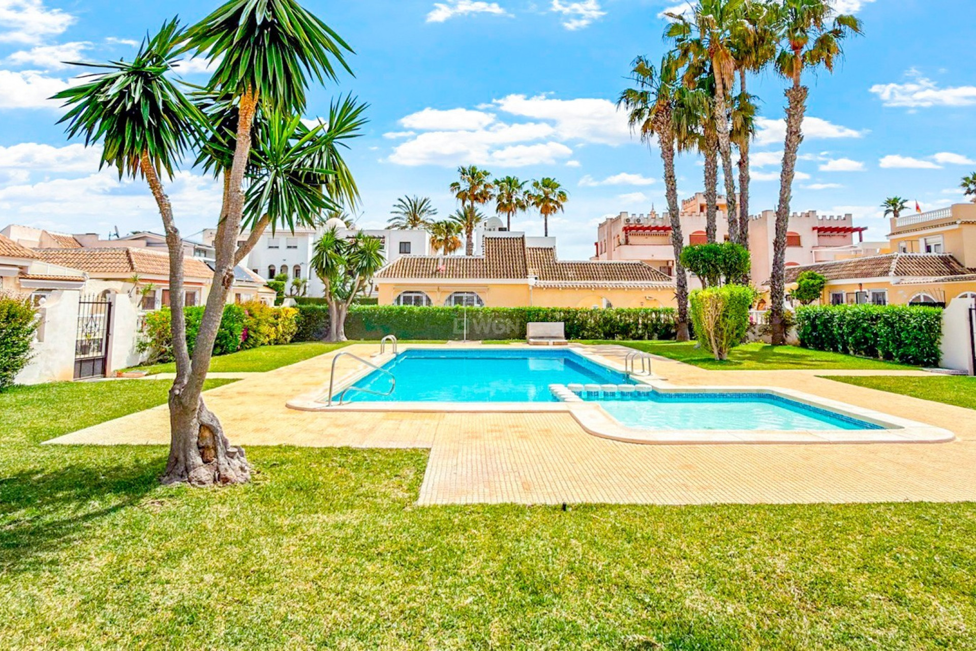 Odsprzedaż - Bungalow - Los Alcázares - Costa Calida