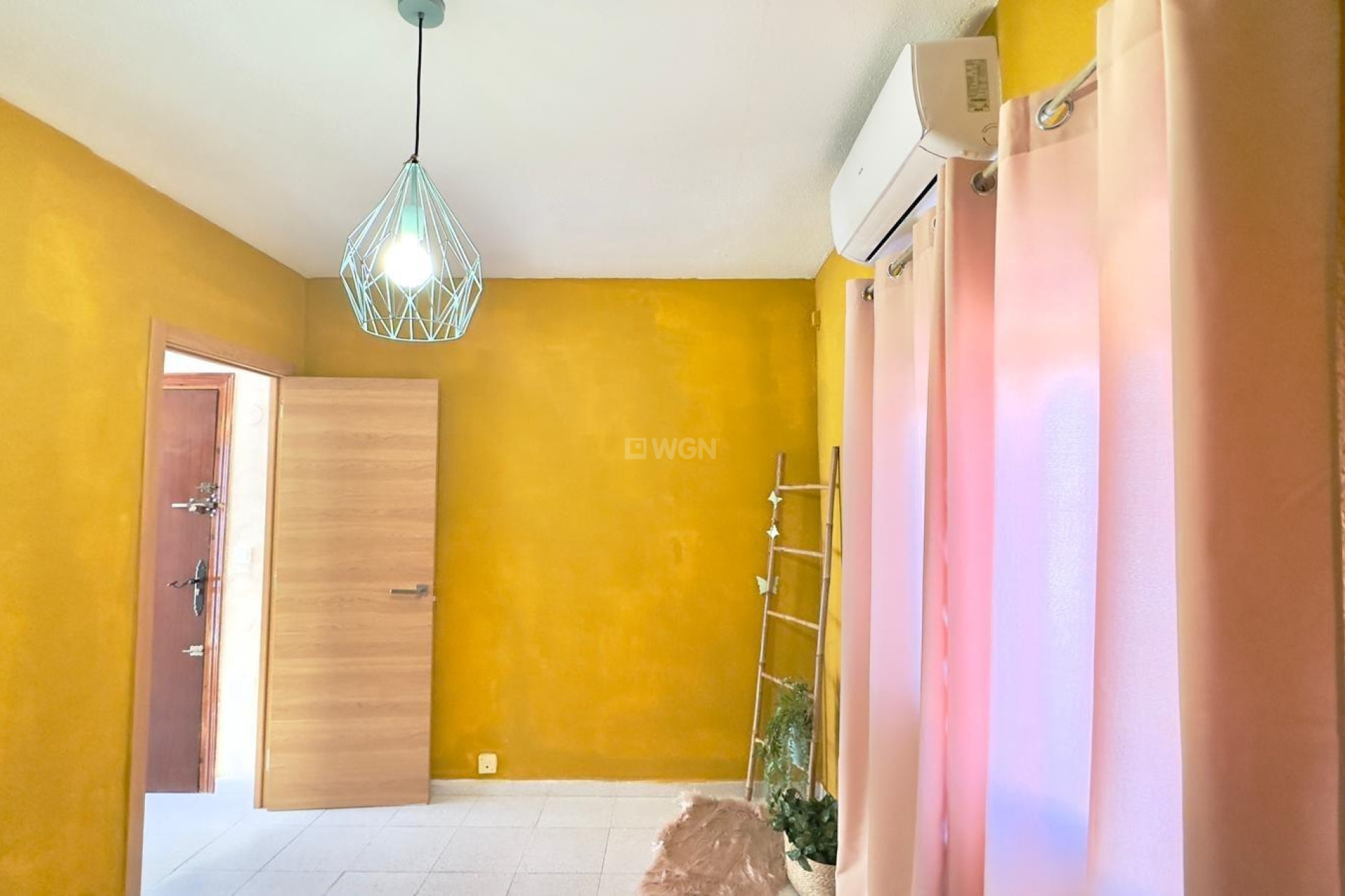 Odsprzedaż - Bungalow - Orihuela Costa - Cabo Roig