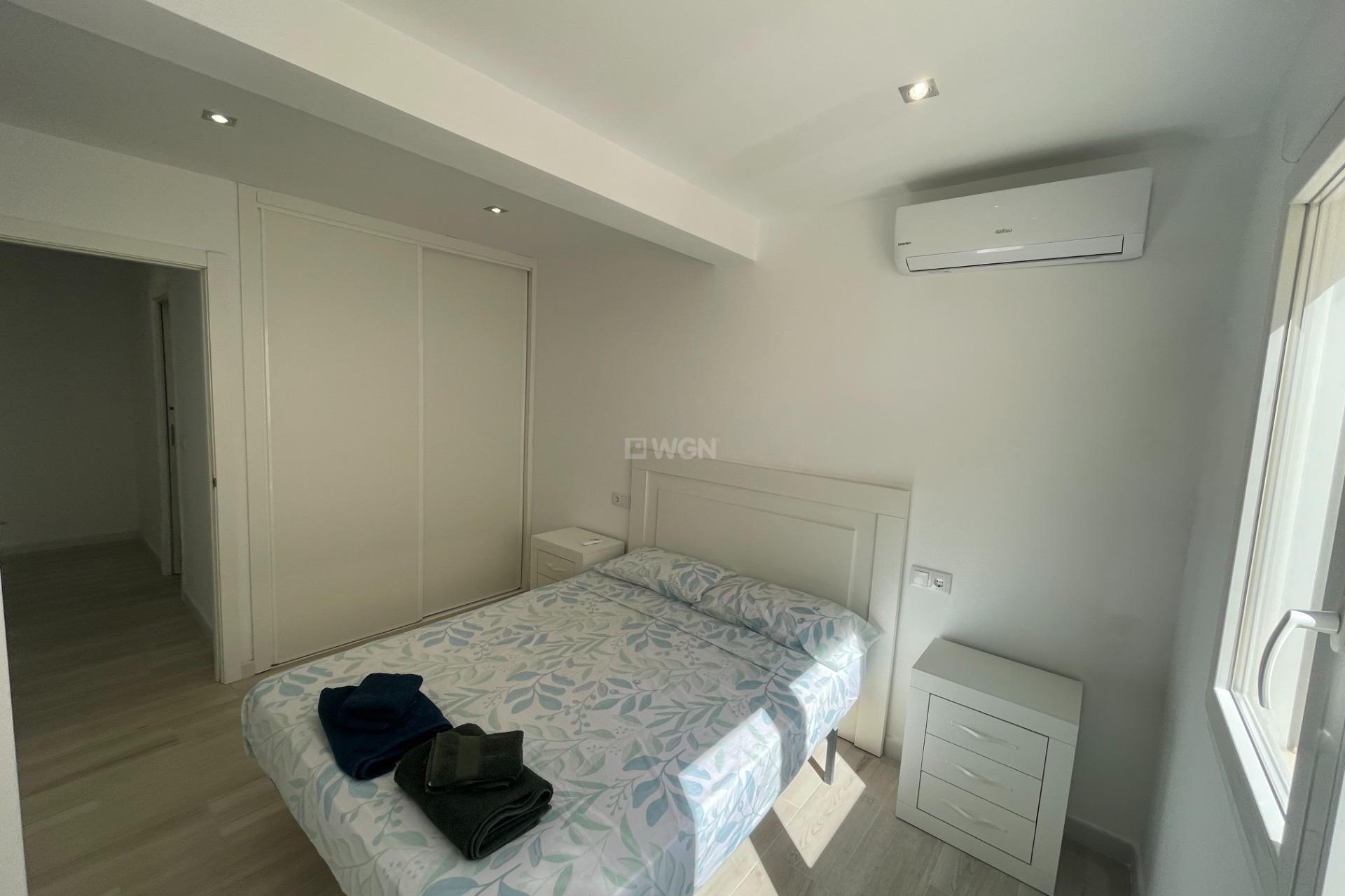 Odsprzedaż - Bungalow - Orihuela Costa - La Regia