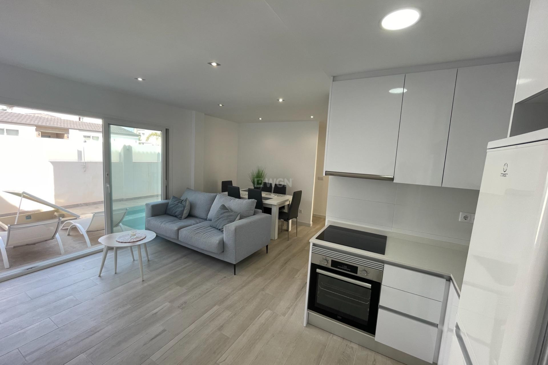 Odsprzedaż - Bungalow - Orihuela Costa - La Regia
