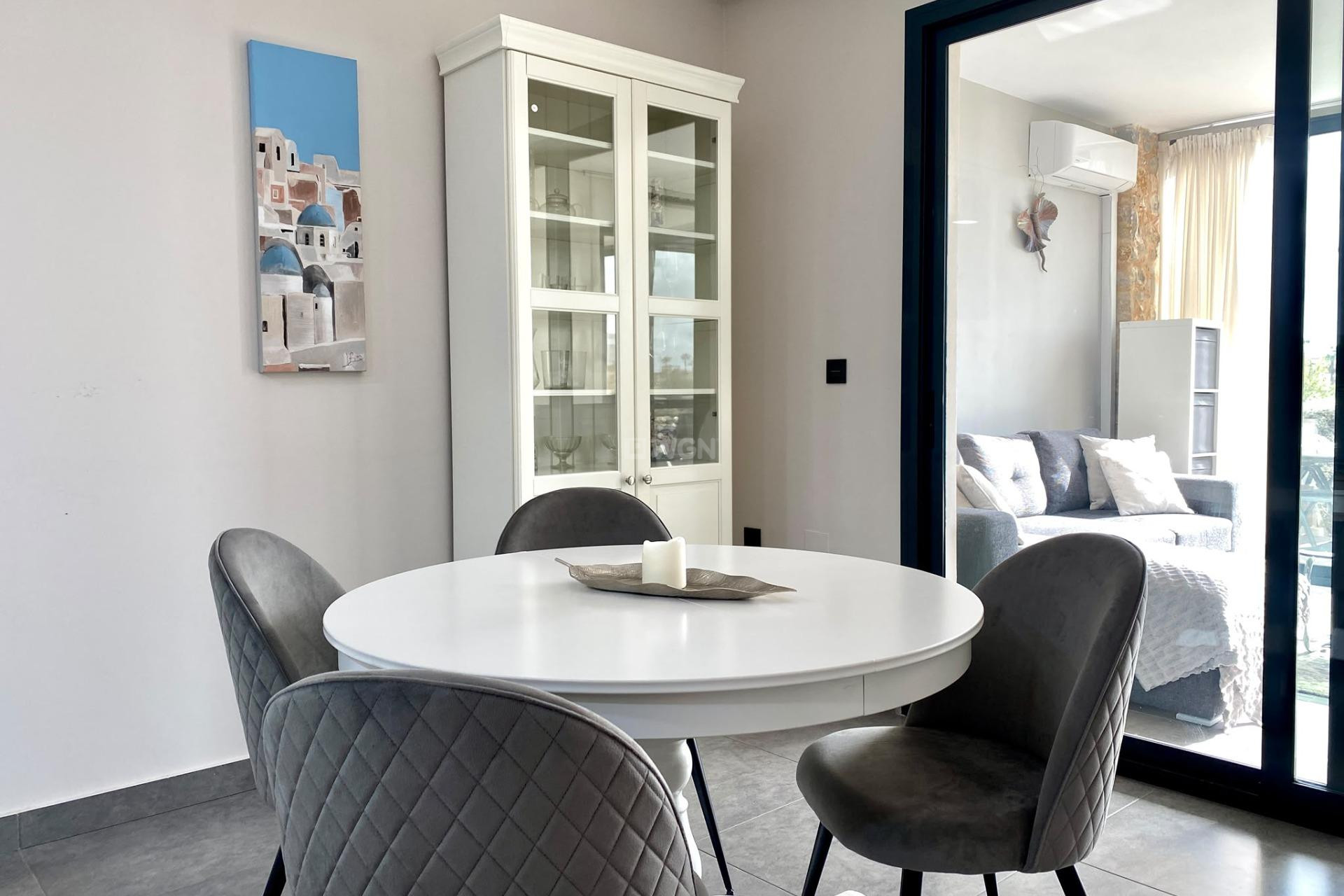 Odsprzedaż - Bungalow - Orihuela Costa - Las Ramblas