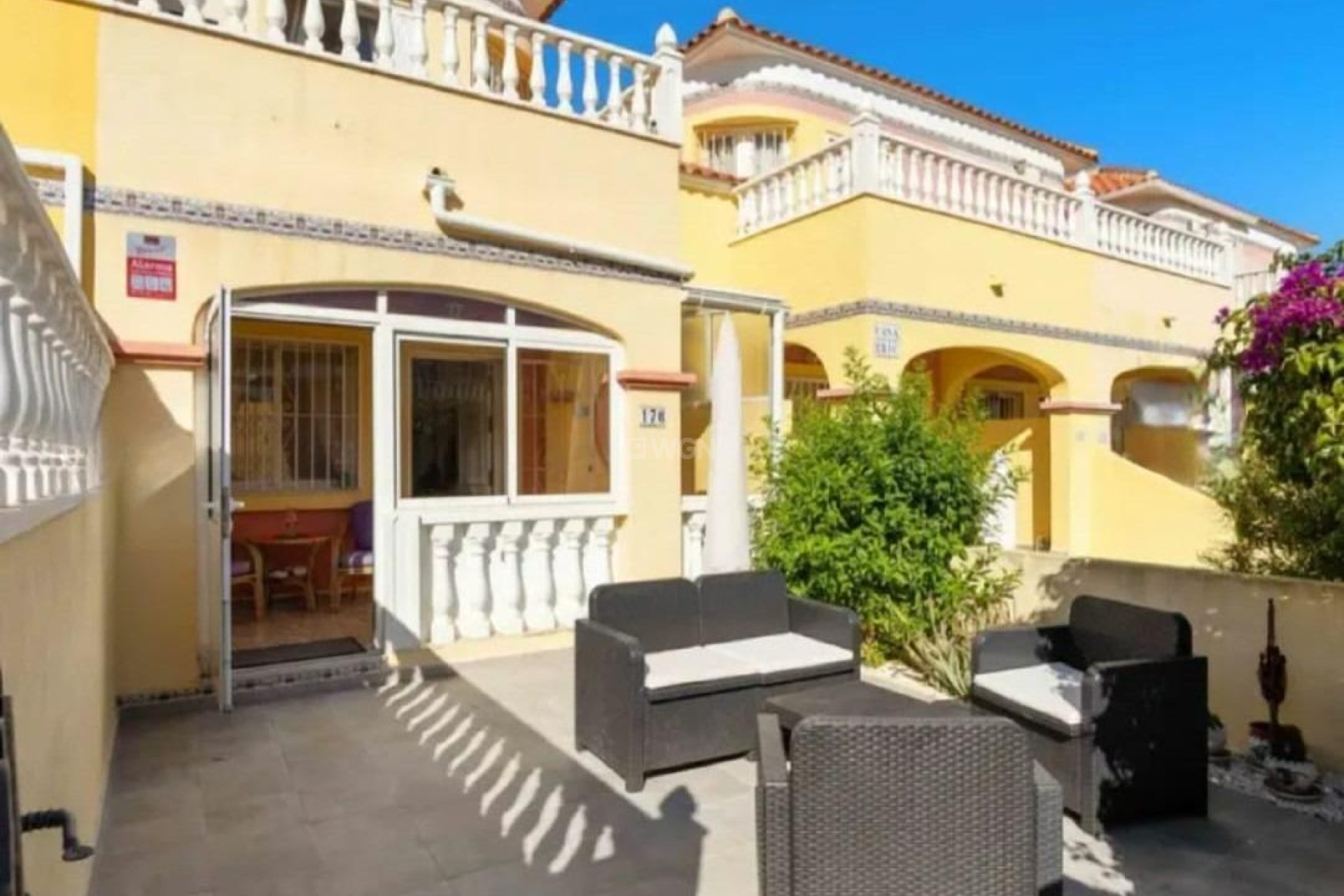 Odsprzedaż - Bungalow - Orihuela Costa - Lomas de Cabo Roig