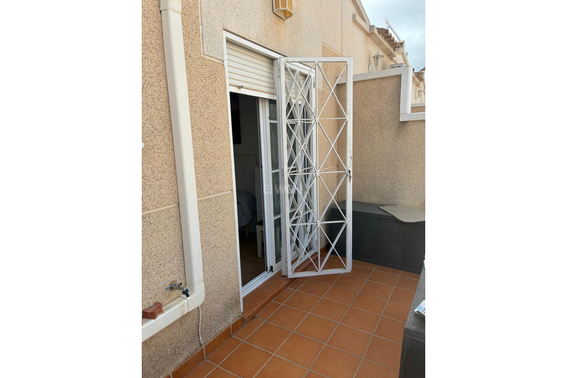 Odsprzedaż - Bungalow - Orihuela Costa - Los Almendros-la Florida