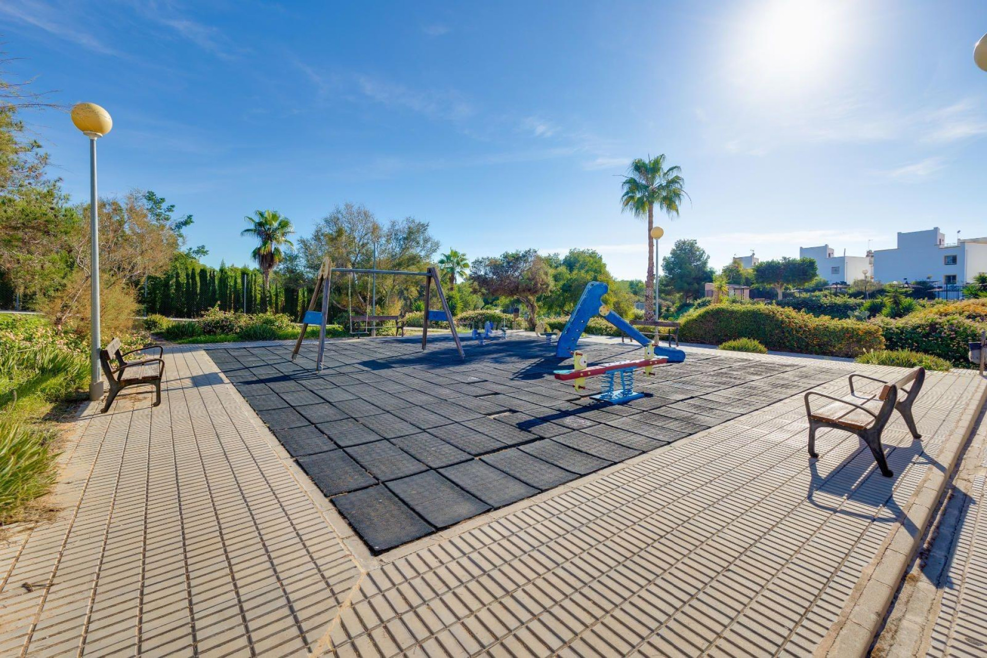 Odsprzedaż - Bungalow - Orihuela Costa - Los Altos