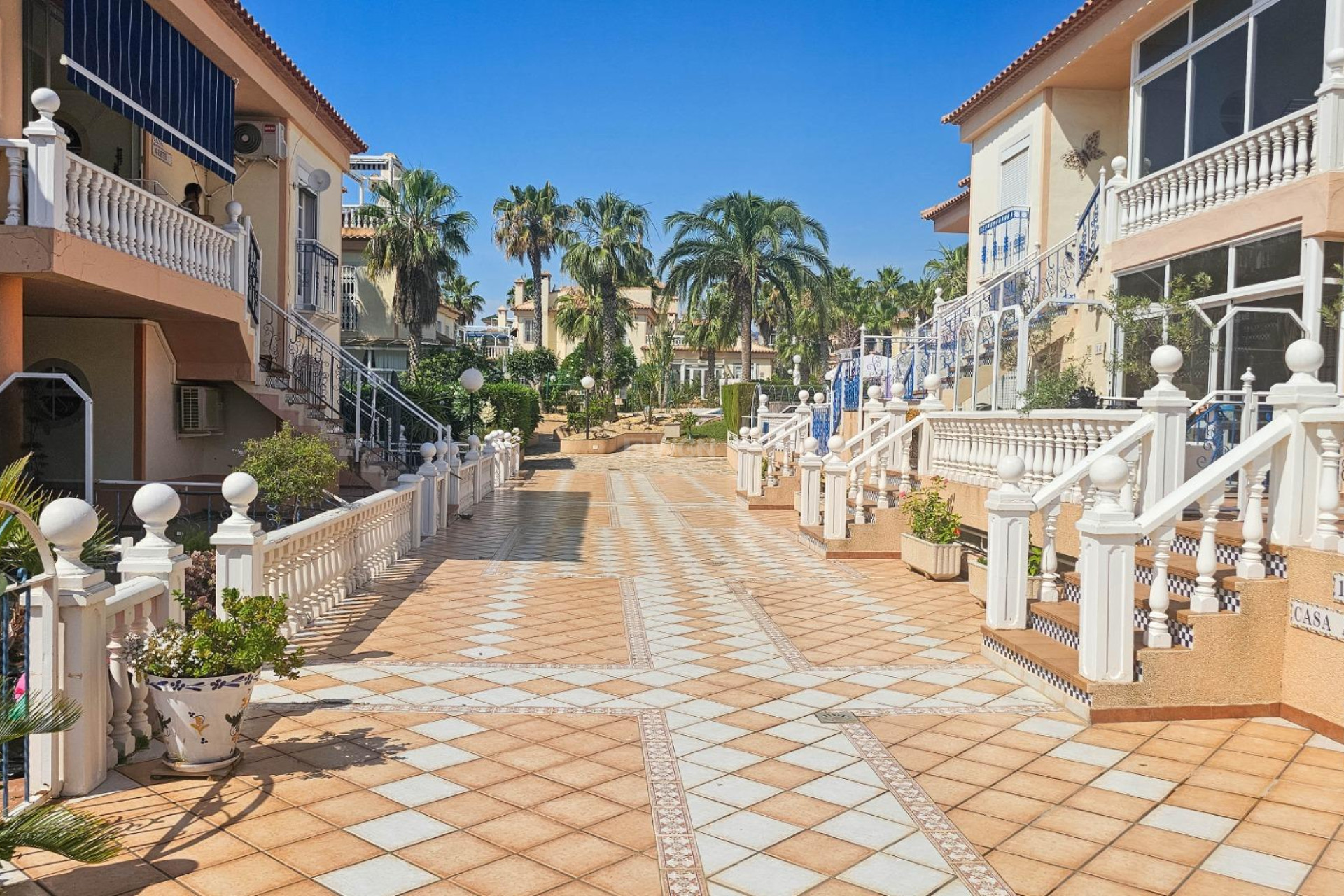 Odsprzedaż - Bungalow - Orihuela Costa - Los Altos
