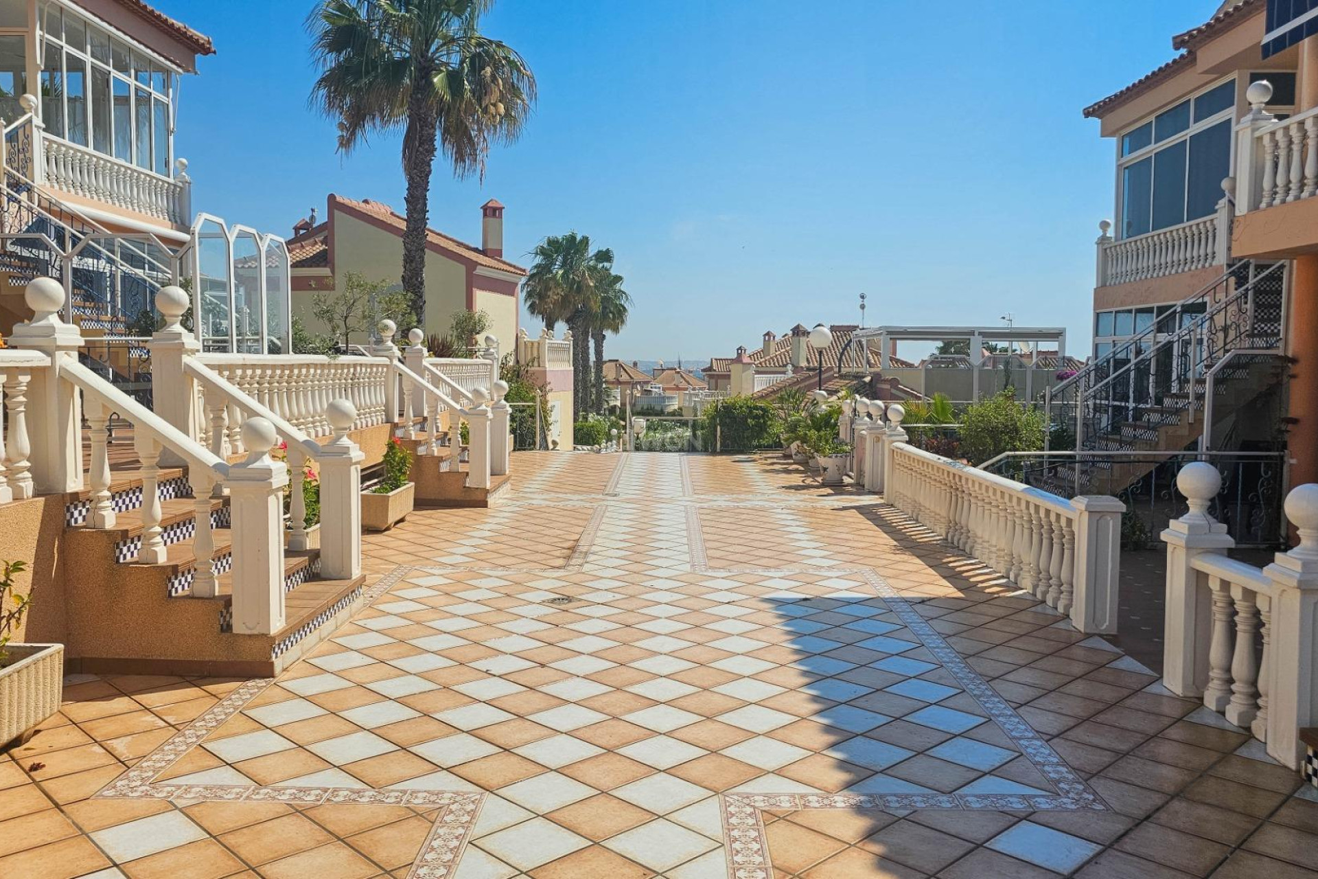 Odsprzedaż - Bungalow - Orihuela Costa - Los Altos