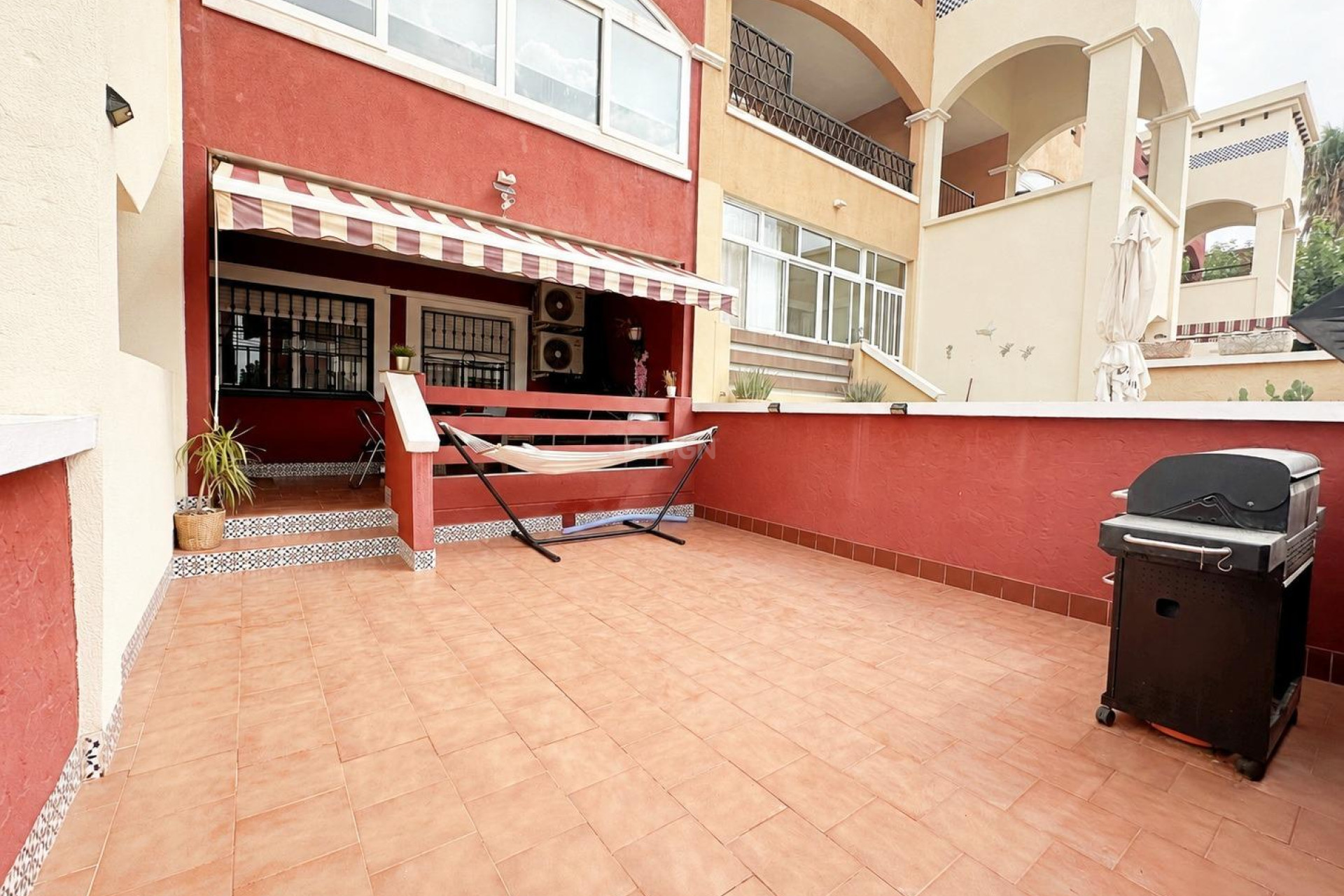 Odsprzedaż - Bungalow - Orihuela Costa - Los Altos