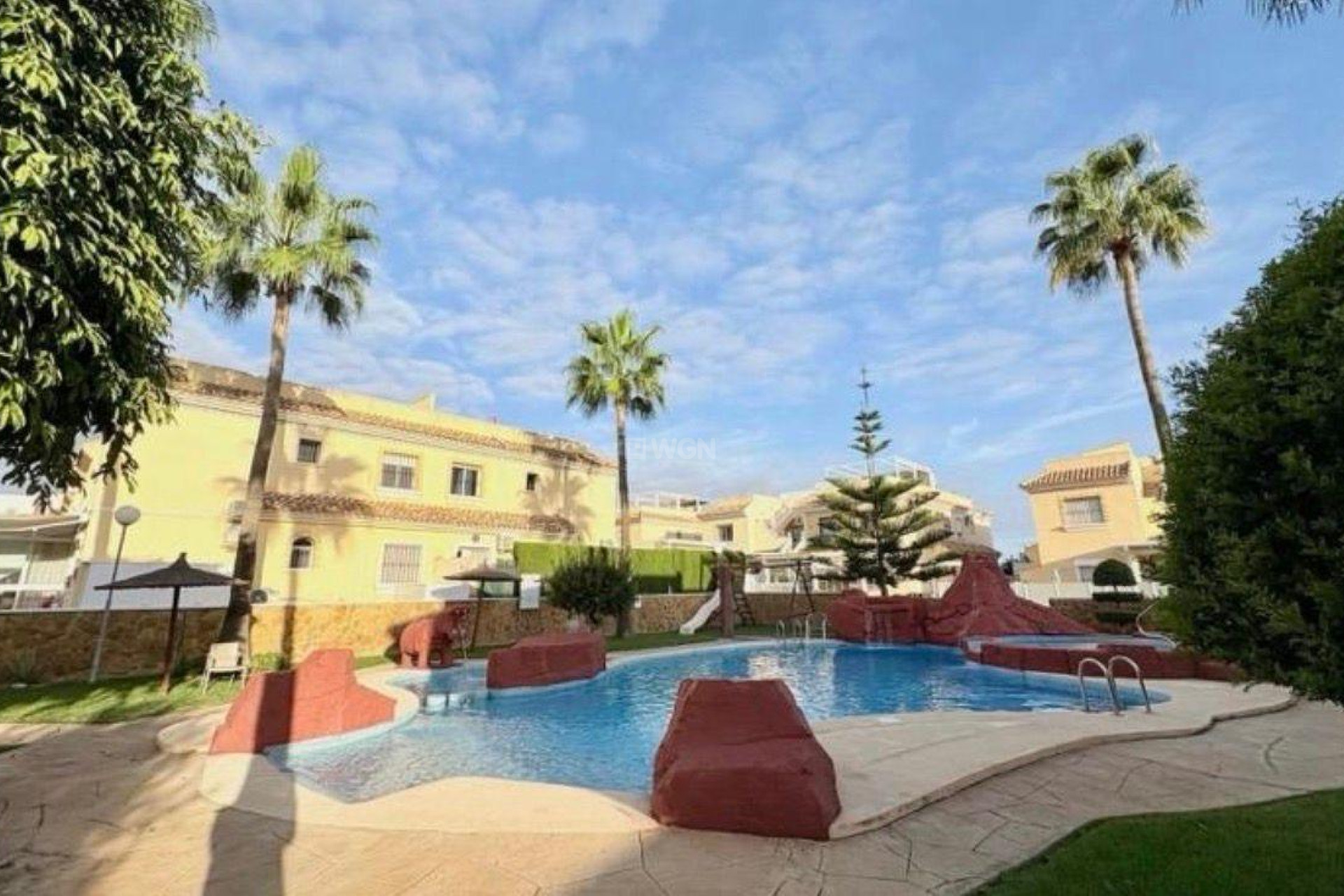 Odsprzedaż - Bungalow - Orihuela Costa - Los Dolses
