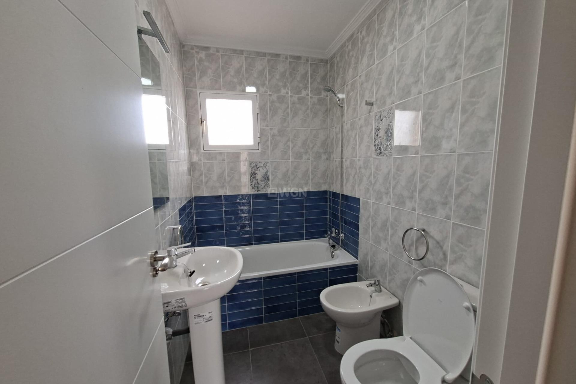 Odsprzedaż - Bungalow - Orihuela Costa - Punta Prima