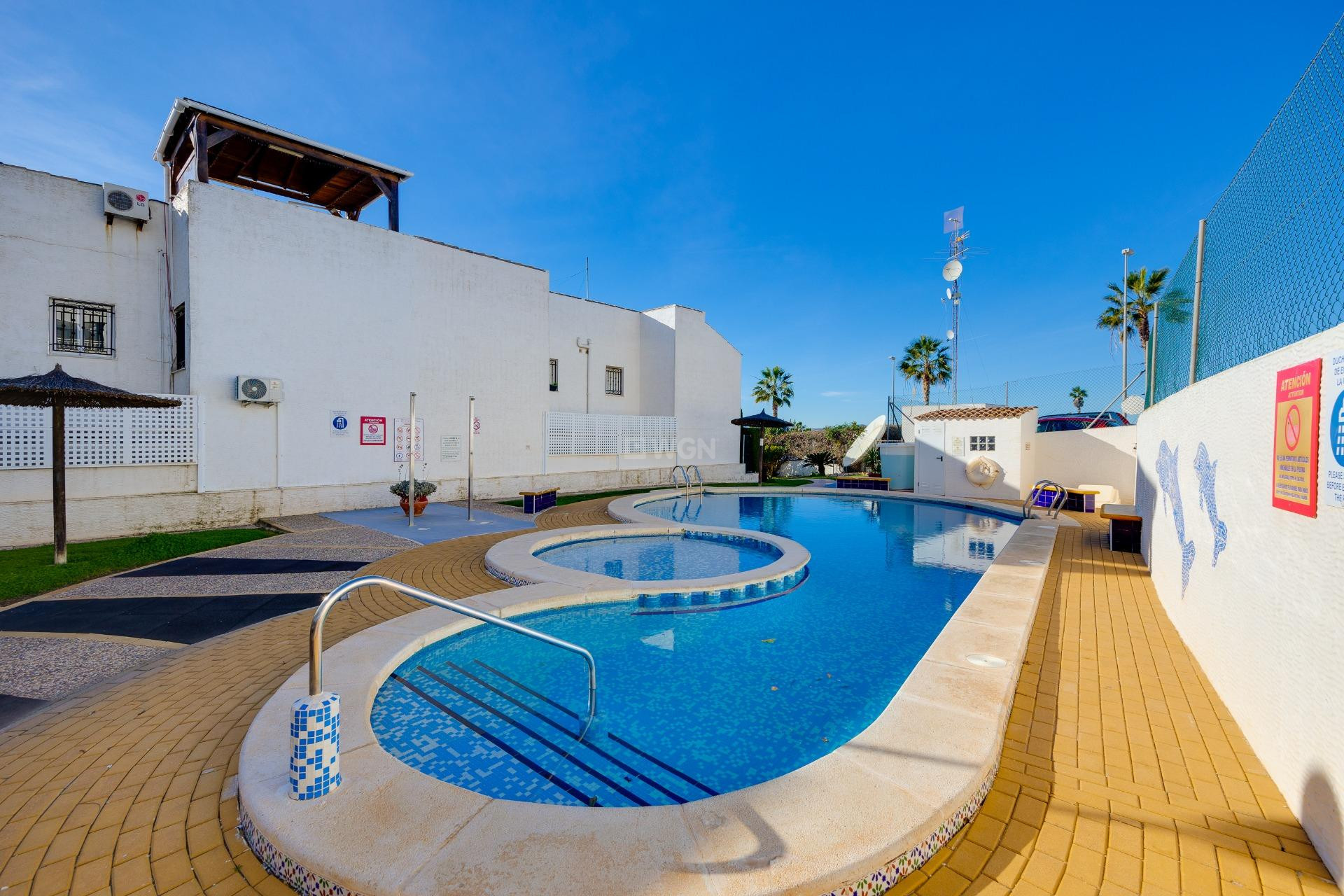 Odsprzedaż - Bungalow - Orihuela - Desamparados-hurchillo-torremendo