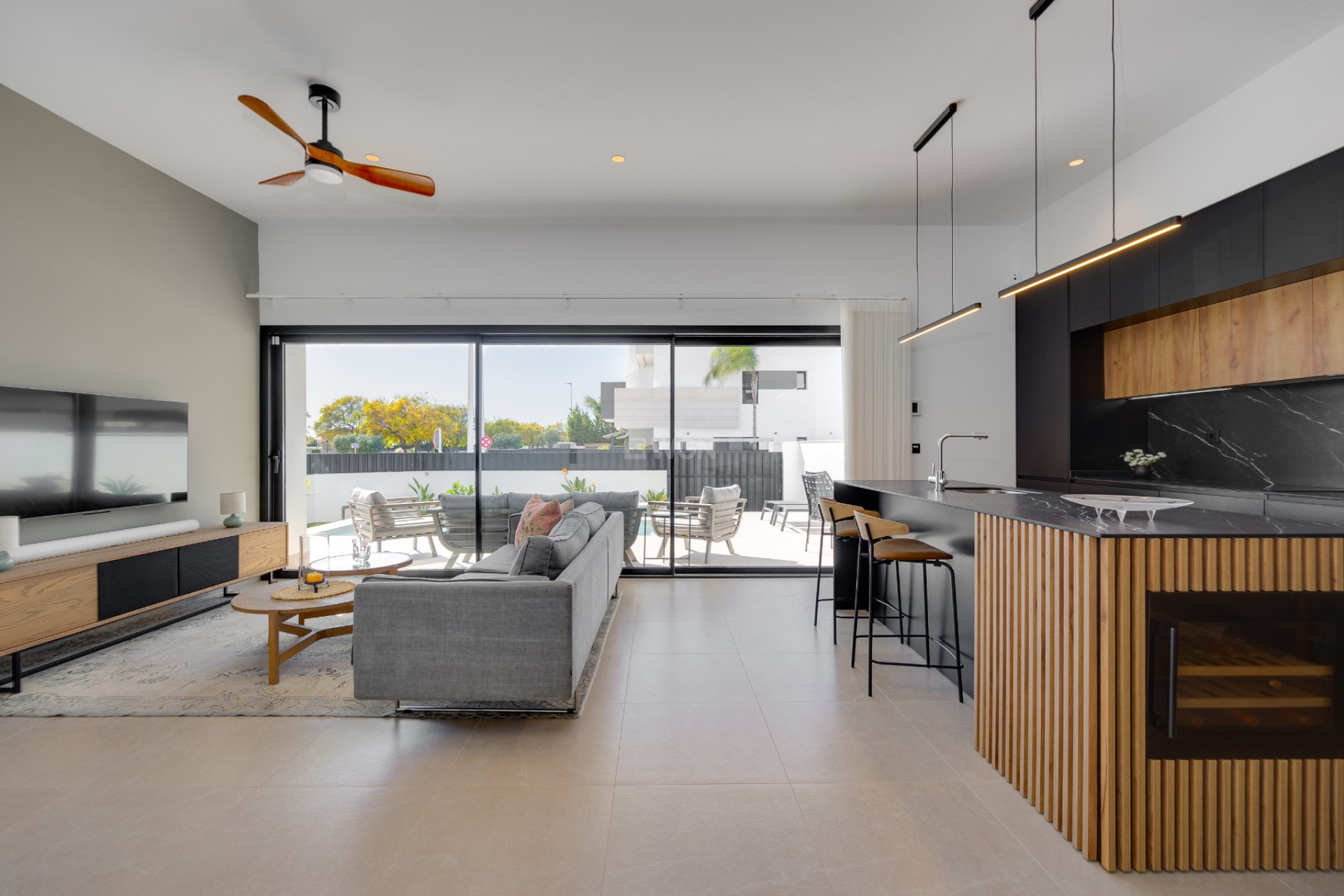 Odsprzedaż - Bungalow - Pilar de la Horadada - Costa Blanca