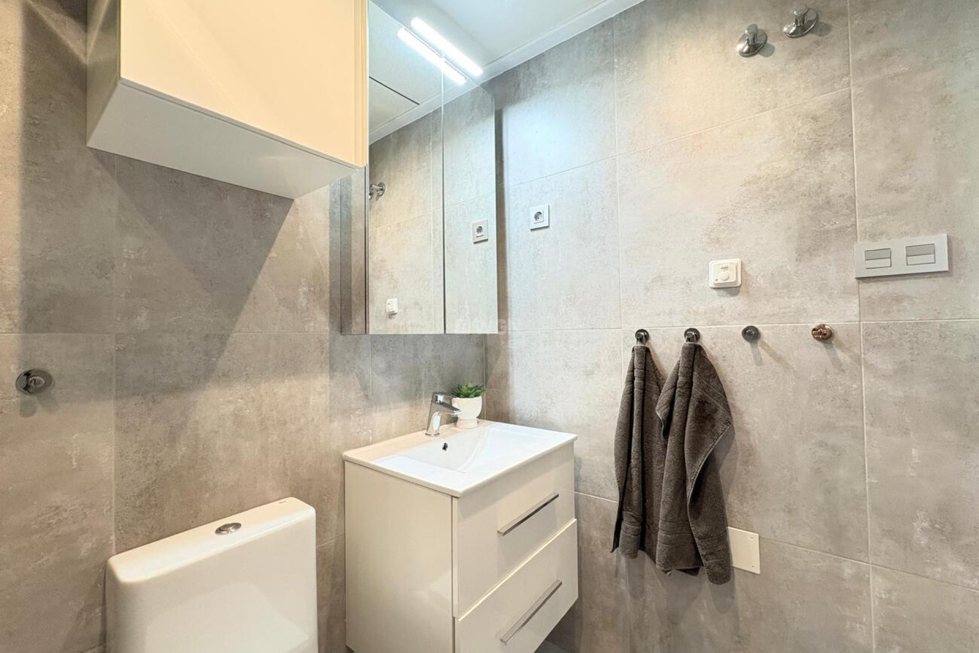 Odsprzedaż - Bungalow - Torre de la Horadada - Porto Marina