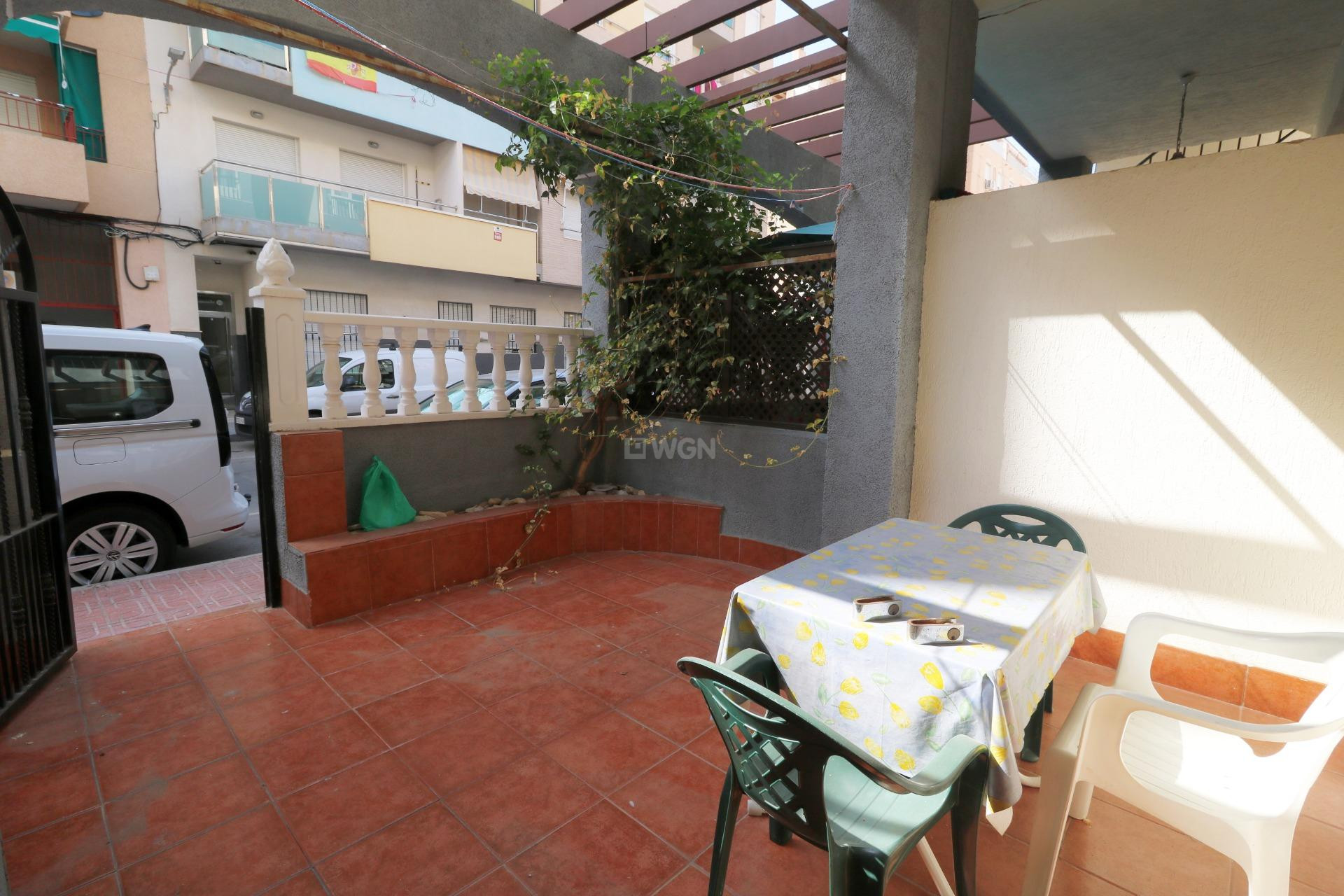 Odsprzedaż - Bungalow - Torrevieja - Acequion
