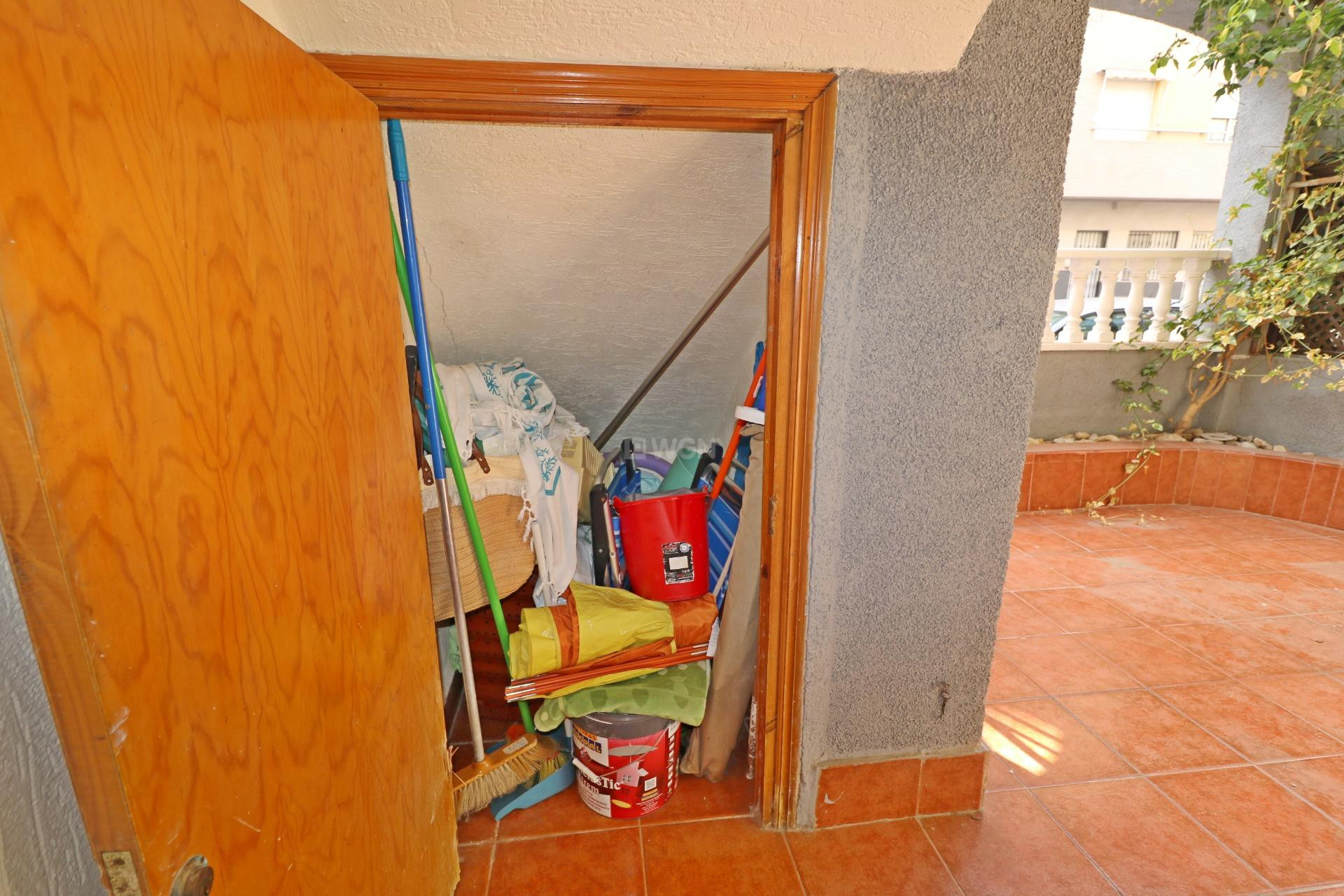 Odsprzedaż - Bungalow - Torrevieja - Acequion