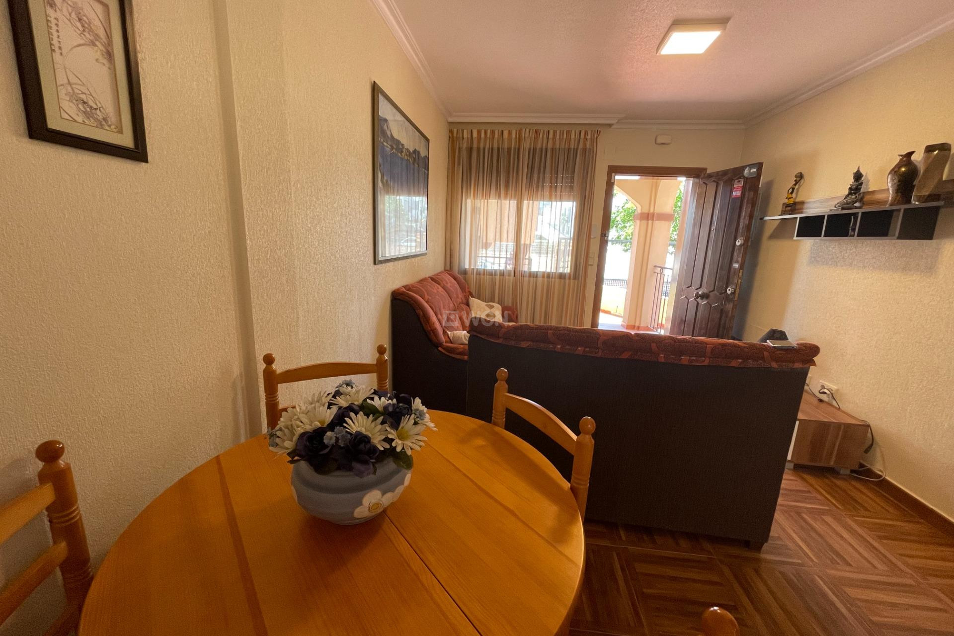 Odsprzedaż - Bungalow - Torrevieja - Aguas Nuevas 1