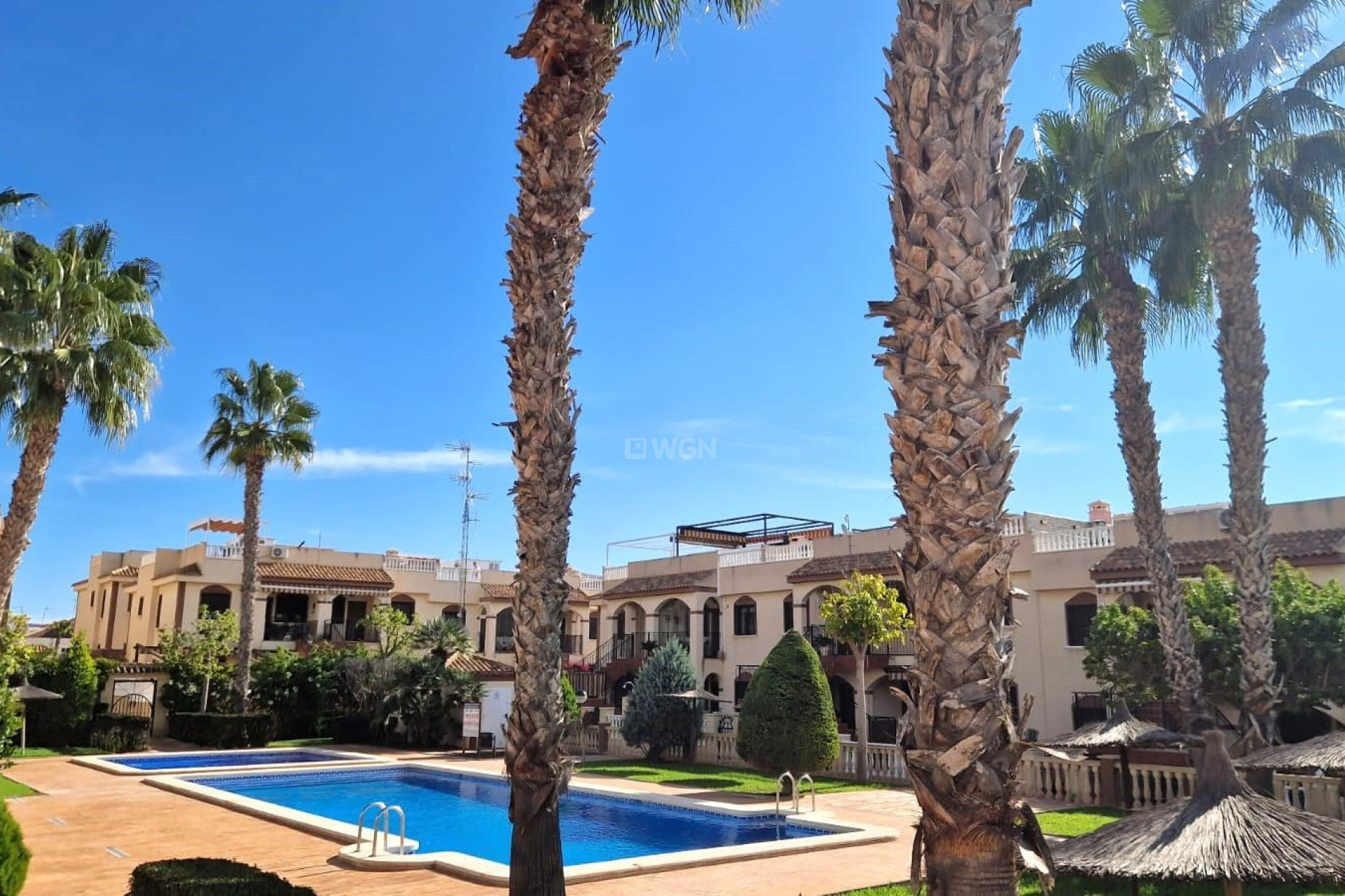 Odsprzedaż - Bungalow - Torrevieja - Aguas Nuevas 1