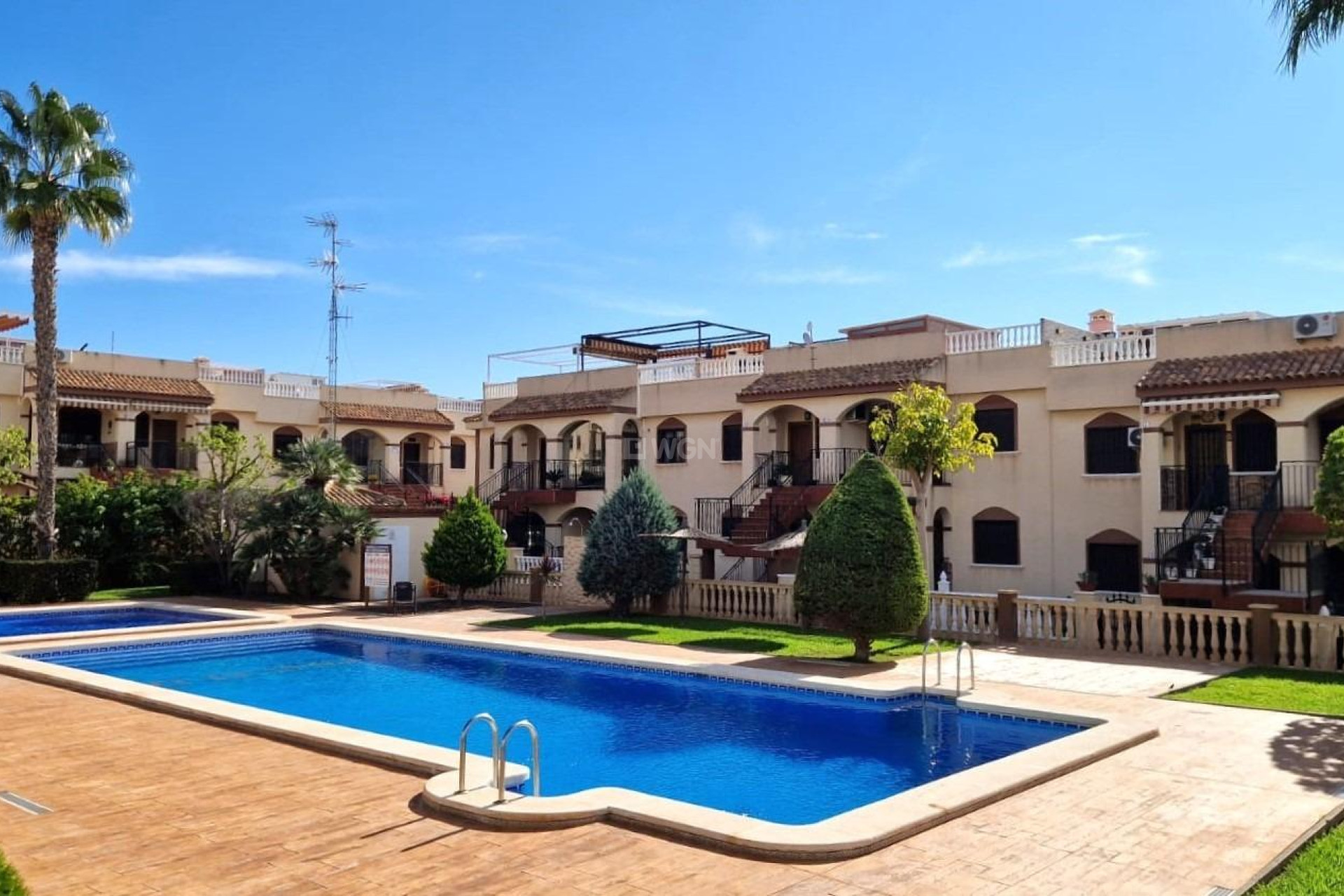 Odsprzedaż - Bungalow - Torrevieja - Aguas Nuevas 1