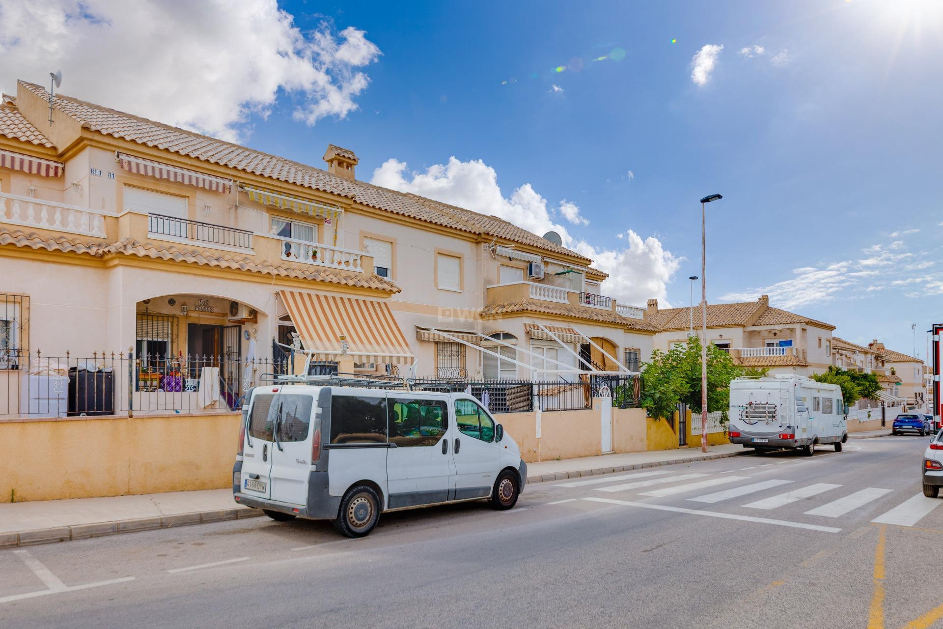 Odsprzedaż - Bungalow - Torrevieja - Aguas Nuevas 2