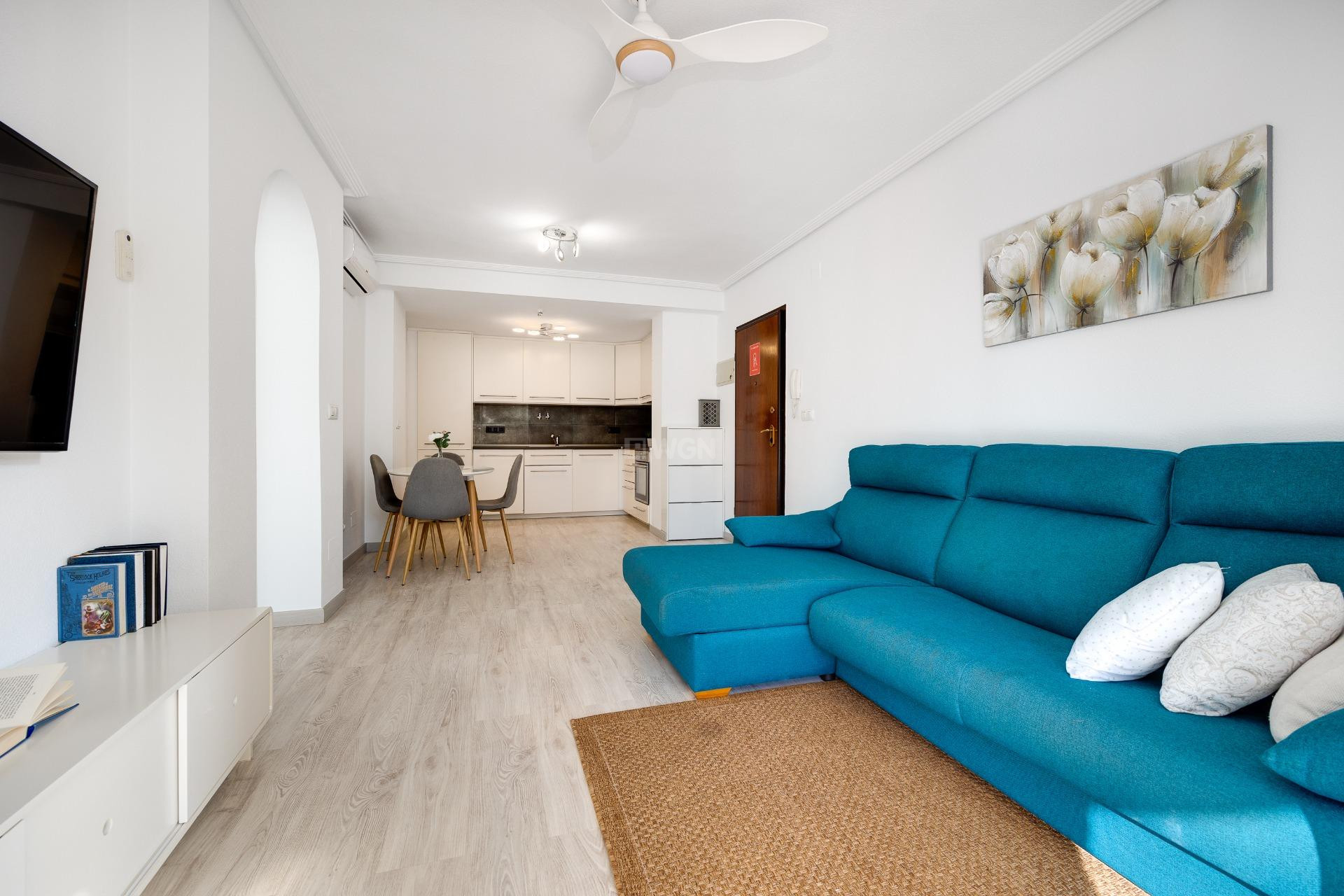 Odsprzedaż - Bungalow - Torrevieja - aguas nuevas