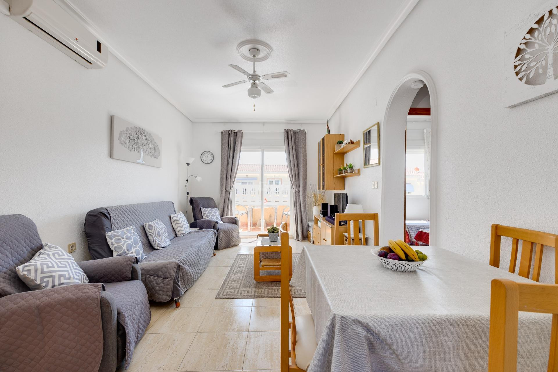 Odsprzedaż - Bungalow - Torrevieja - aguas nuevas