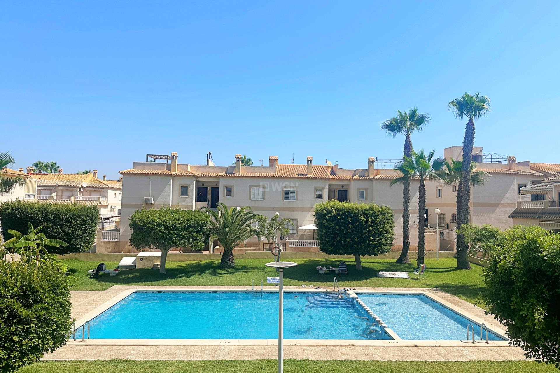 Odsprzedaż - Bungalow - Torrevieja - aguas nuevas