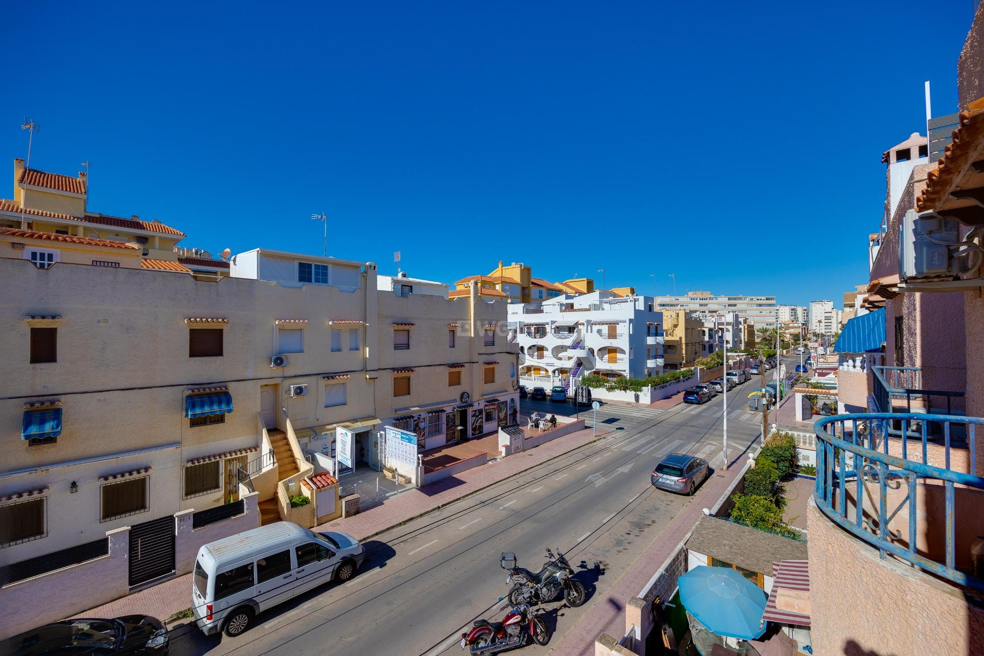 Odsprzedaż - Bungalow - Torrevieja - La Mata