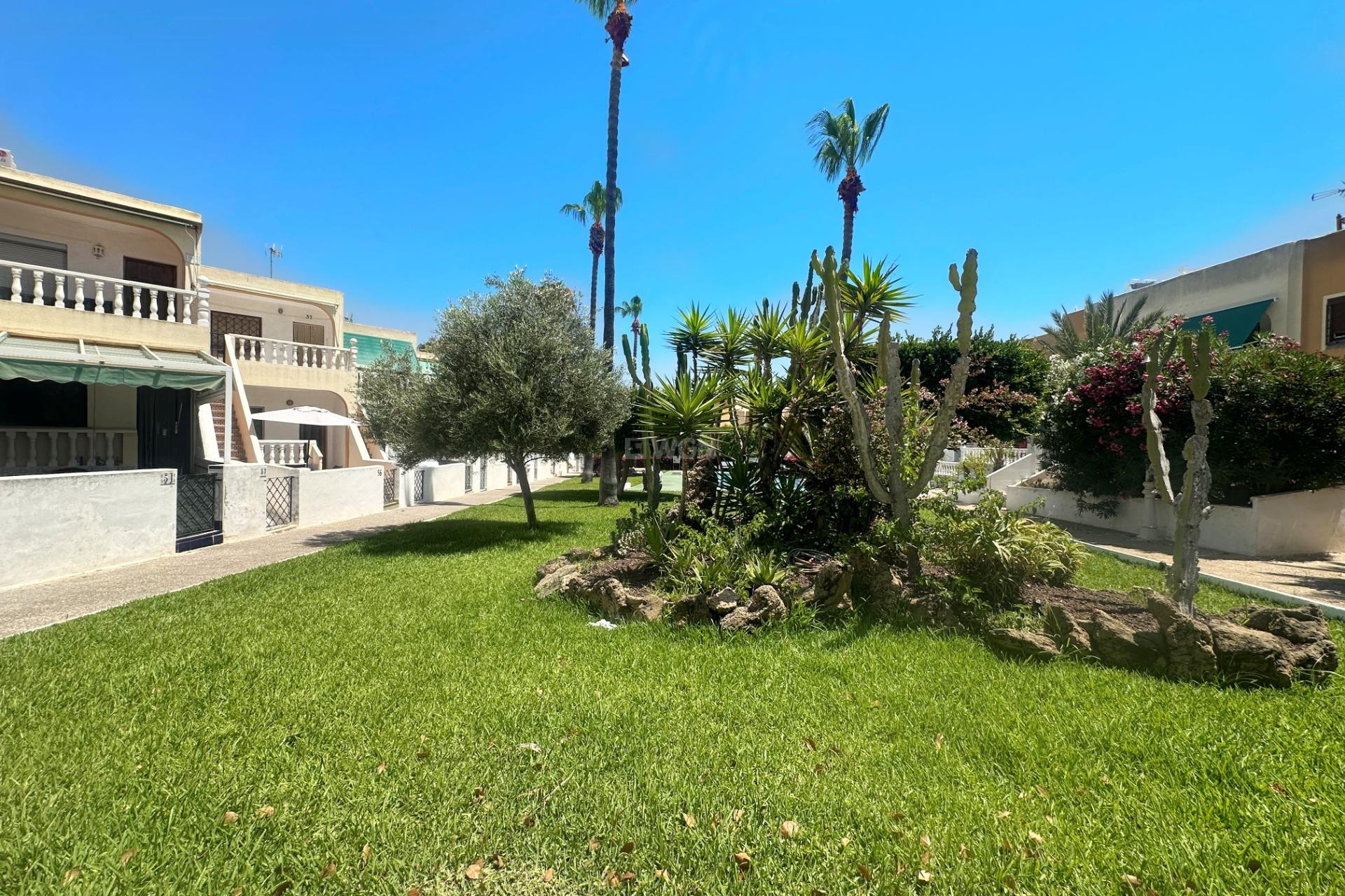 Odsprzedaż - Bungalow - Torrevieja - La Mata