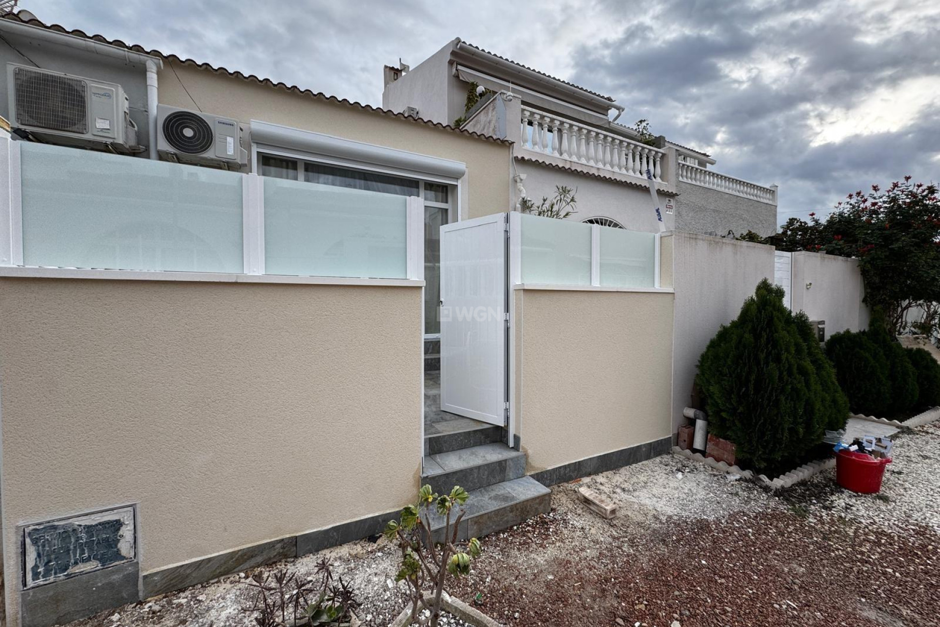 Odsprzedaż - Bungalow - Torrevieja - La Siesta - El Salado - Torreta