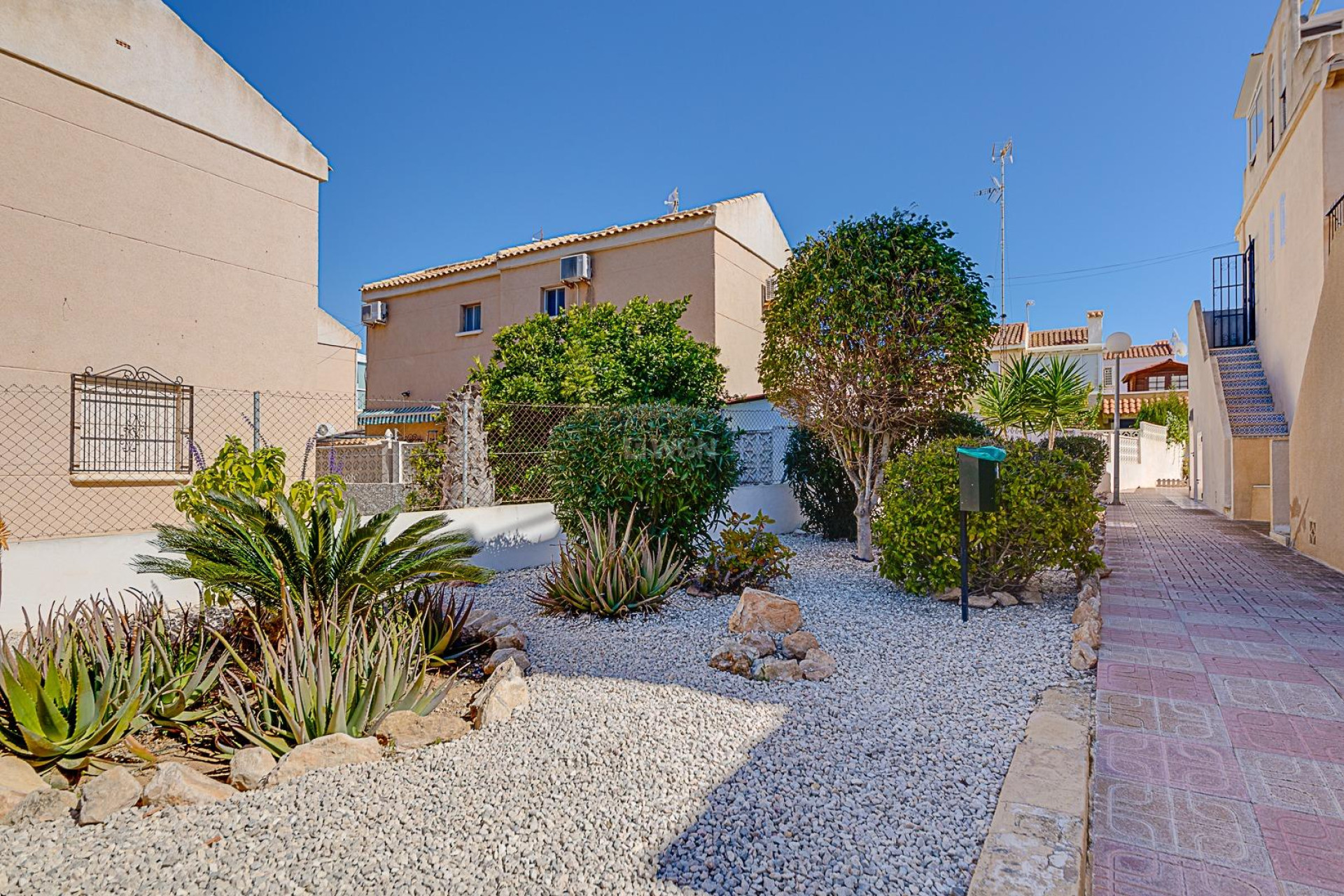 Odsprzedaż - Bungalow - Torrevieja - La Siesta - El Salado - Torreta