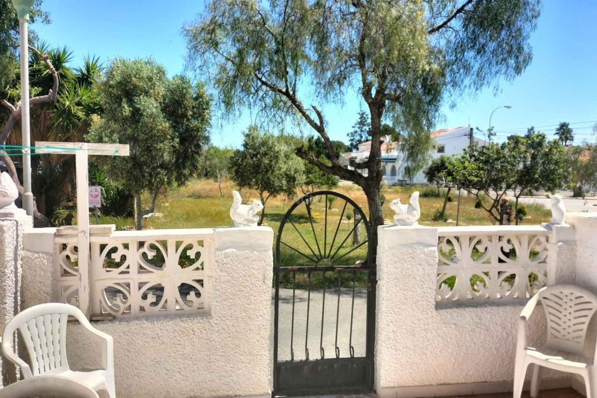 Odsprzedaż - Bungalow - Torrevieja - La Siesta - El Salado - Torreta