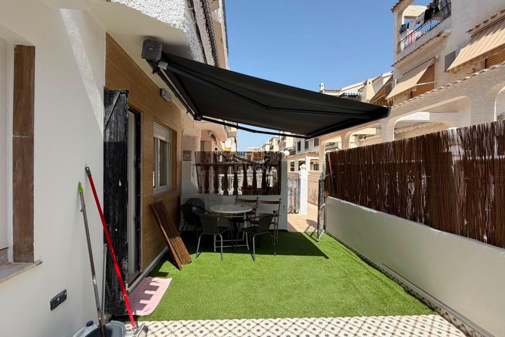 Odsprzedaż - Bungalow - Torrevieja - La Veleta
