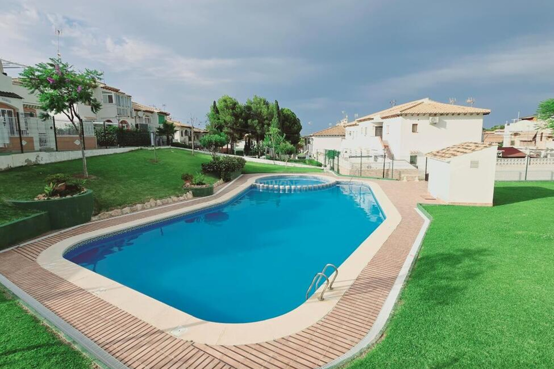 Odsprzedaż - Bungalow - Torrevieja - LOS BALCONES - LAGO JARDIN 2