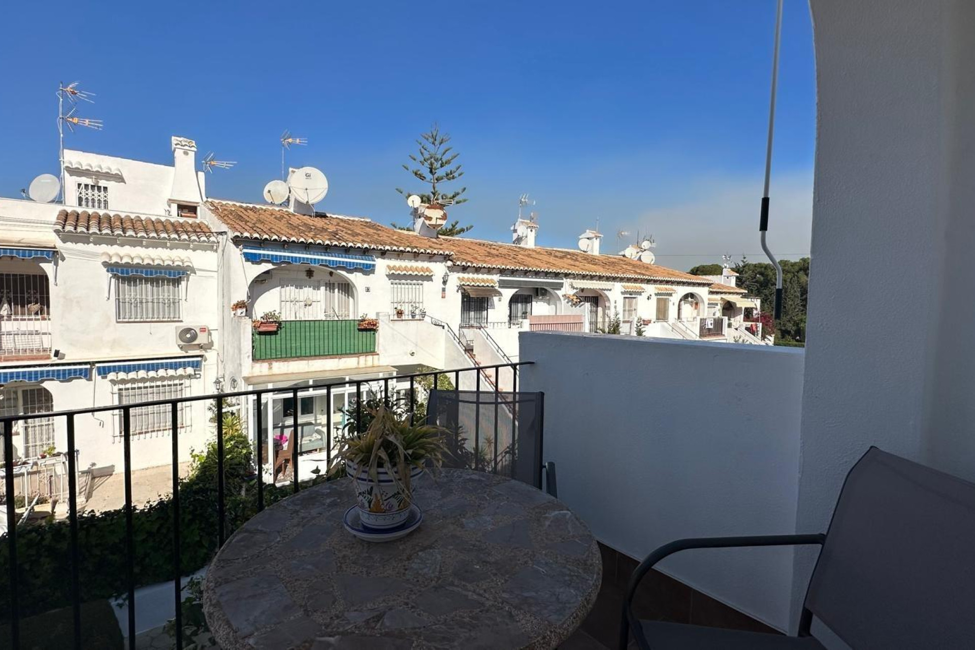Odsprzedaż - Bungalow - Torrevieja - Los Balcones