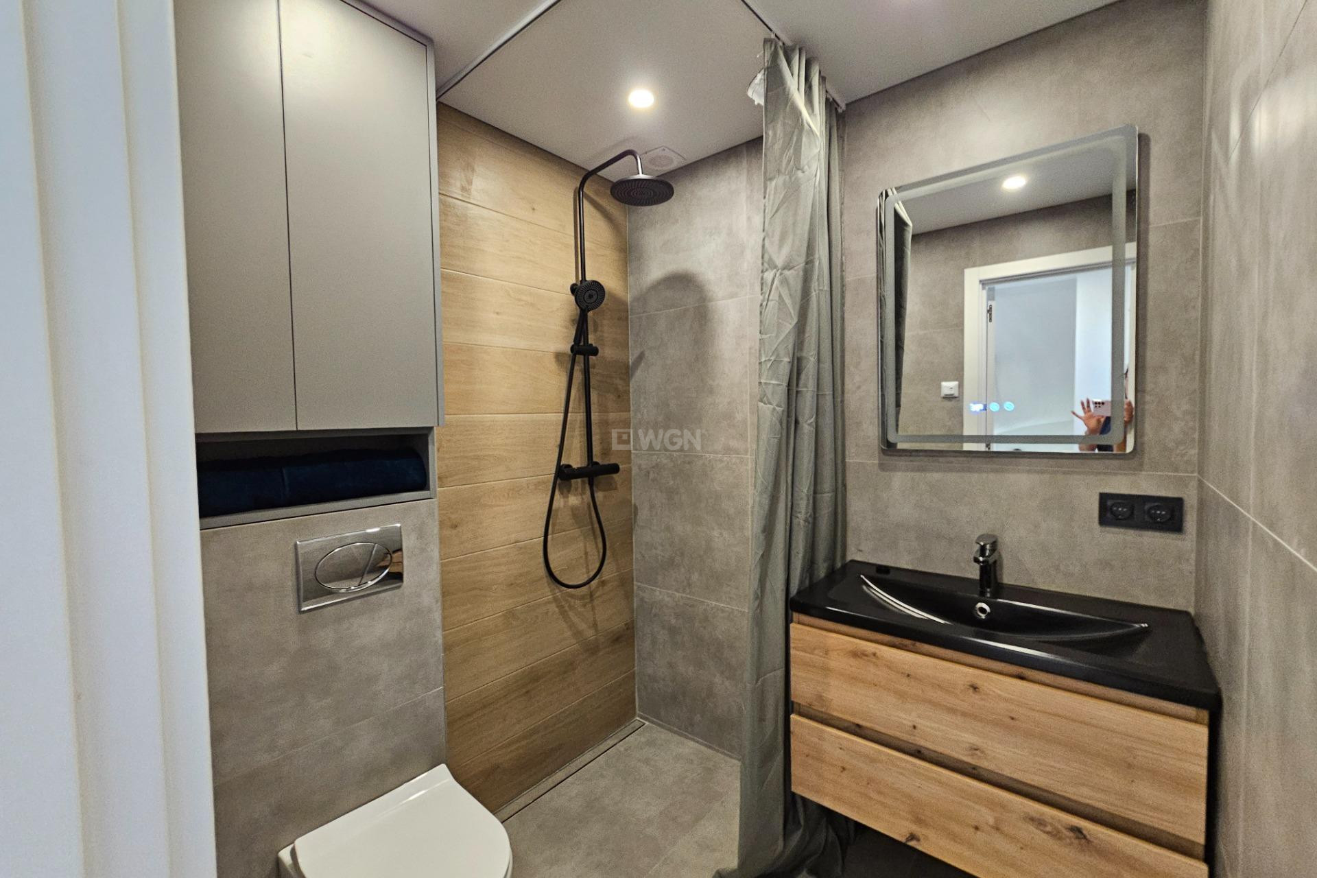 Odsprzedaż - Bungalow - Torrevieja - Los Europeos