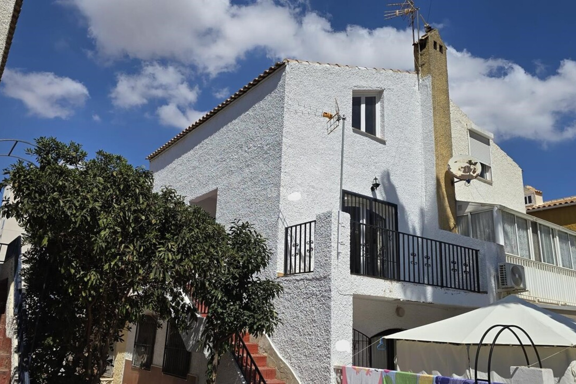 Odsprzedaż - Bungalow - Torrevieja - Nueva Torrevieja