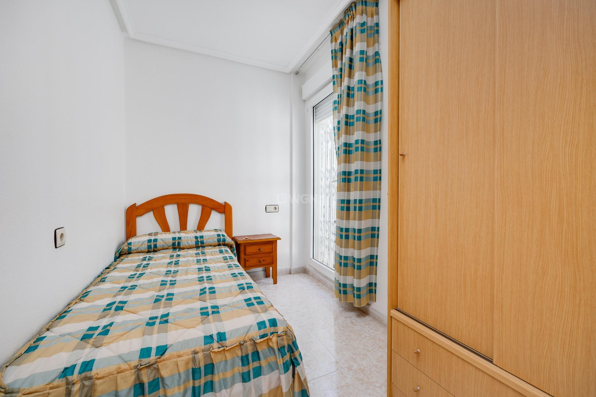 Odsprzedaż - Bungalow - Torrevieja - PARQUE DE LAS NACIONES