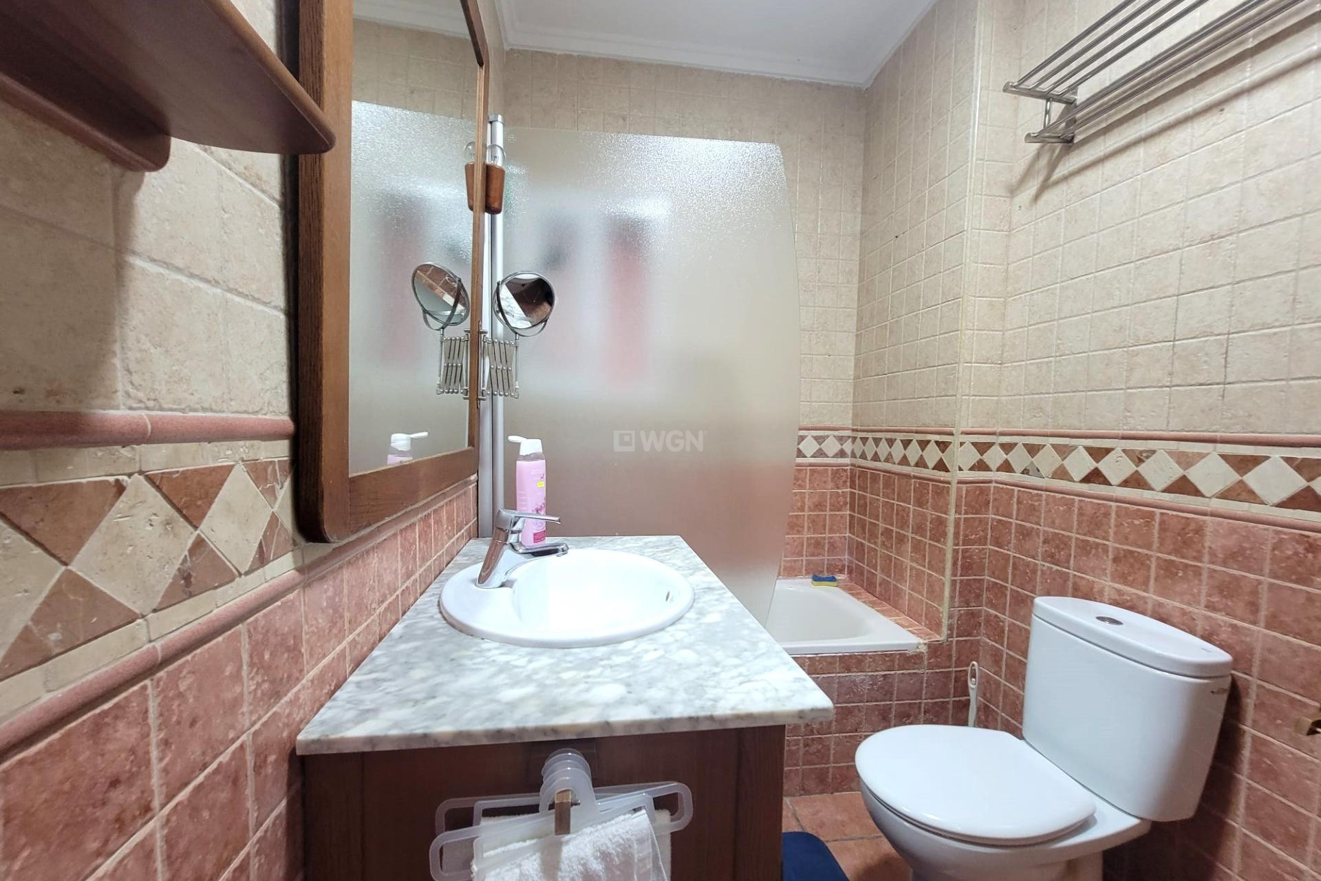 Odsprzedaż - Bungalow - Torrevieja - Playa de los Locos