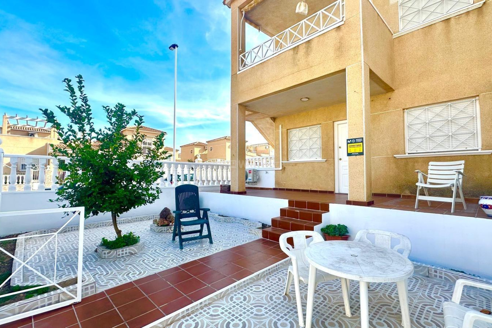 Odsprzedaż - Bungalow - Torrevieja - Playa de los Locos