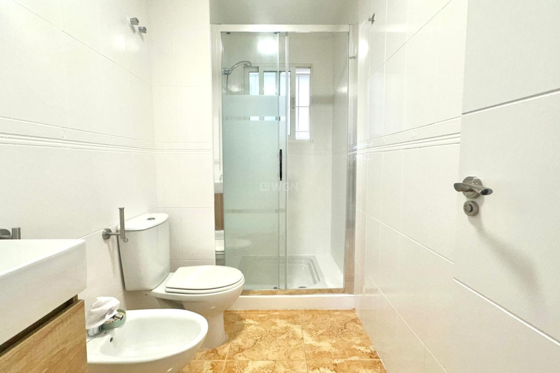 Odsprzedaż - Bungalow - Torrevieja - Playa de los Locos