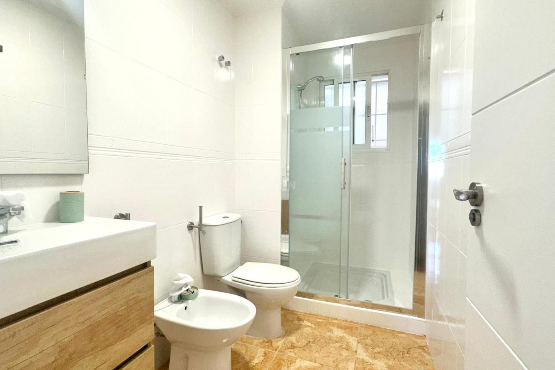 Odsprzedaż - Bungalow - Torrevieja - Playa de los Locos